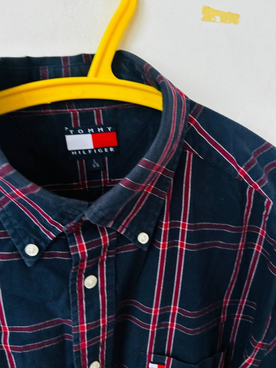 Tommy Hilfiger Tommy Hilfiger vtg shirt #193 Size US L / EU 52-54 / 3 - 2 Thumbnail