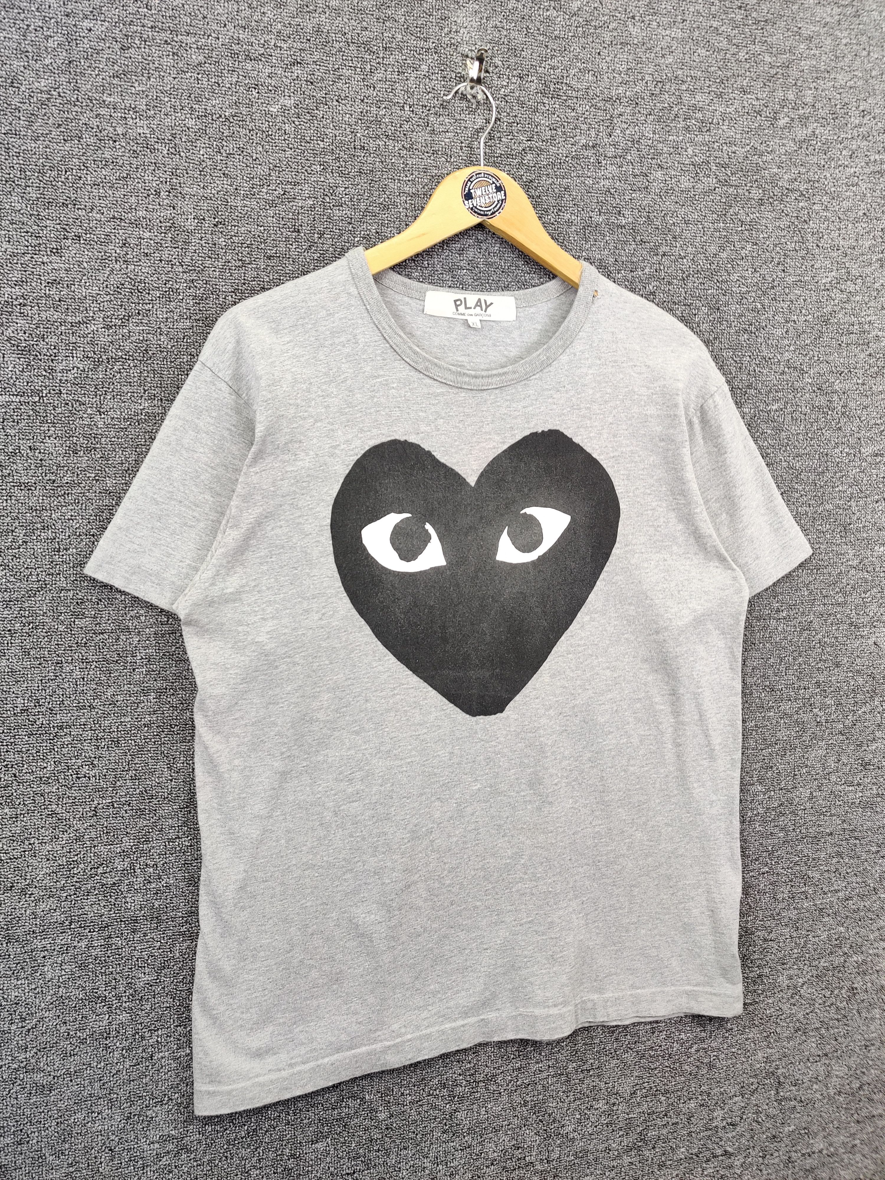 Comme des Garcons Vintage Comme Des Garcons Heart TeeTshirt Size US L / EU 52-54 / 3 - 5 Thumbnail