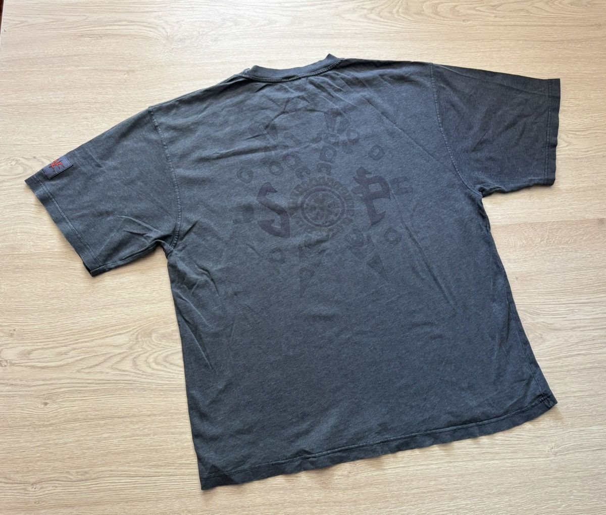 Vintage Vintage 90’s Faded Made In USA Surf Baggy T-Shirt Size US XL / EU 56 / 4 - 3 Thumbnail