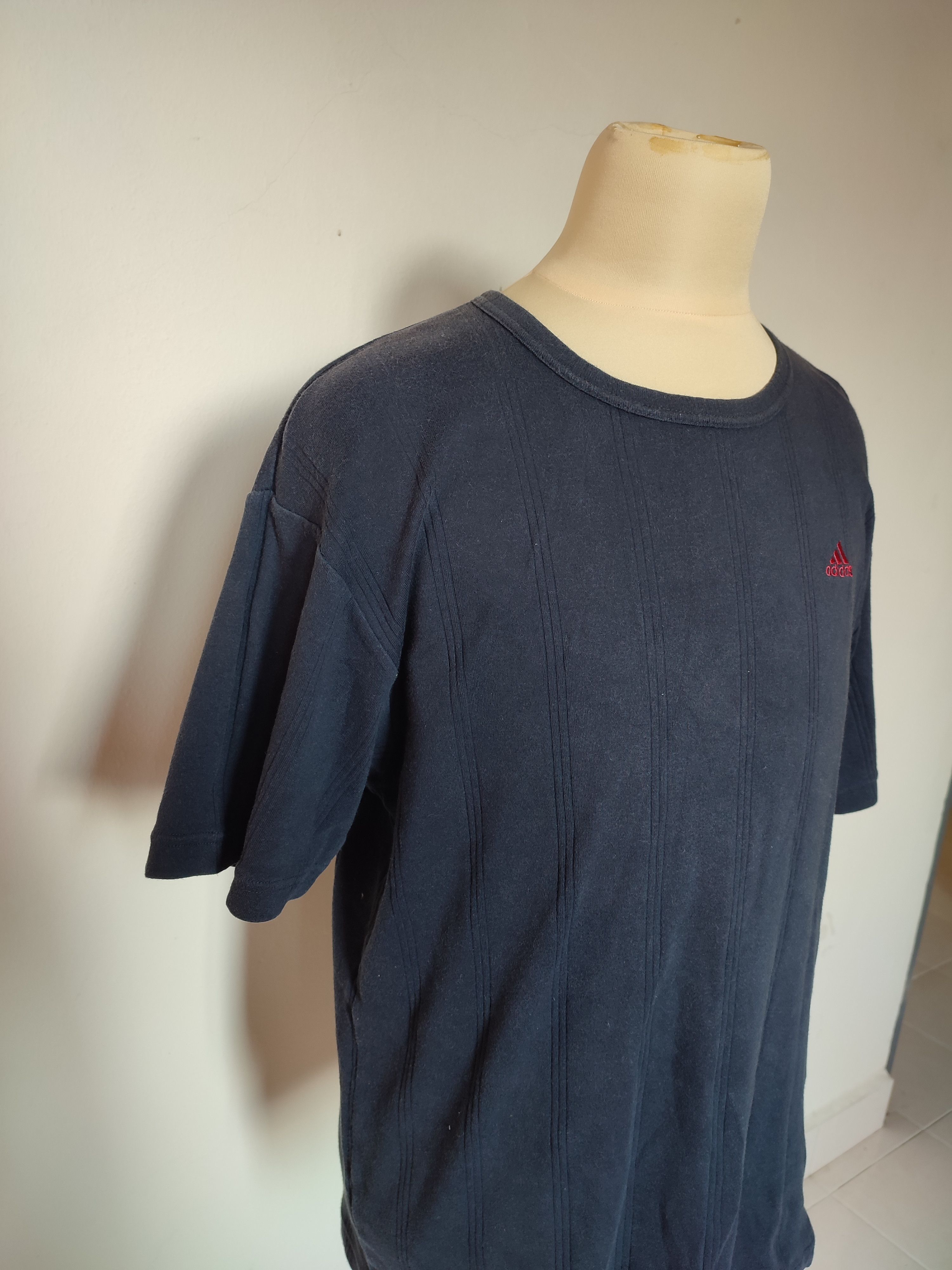 Adidas Adidas Embroidery Vintage Tees Size US L / EU 52-54 / 3 - 4 Thumbnail
