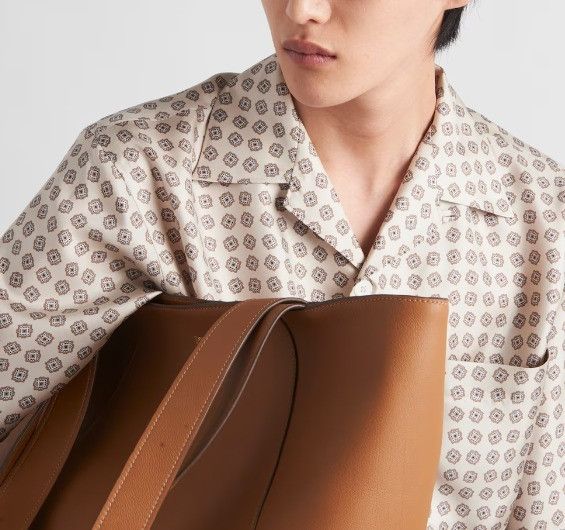 Prada oc11z0625 Shirt in Beige Size US XL / EU 56 / 4 - 5 Thumbnail