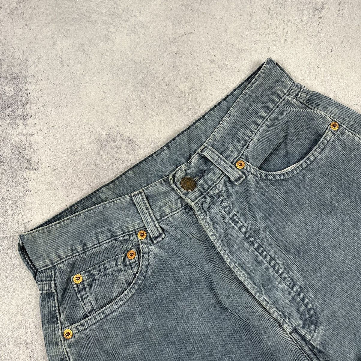 Levi's Vintage Levis 551 velvet white tab corduroy pants 90’s Size US 29 - 10 Thumbnail