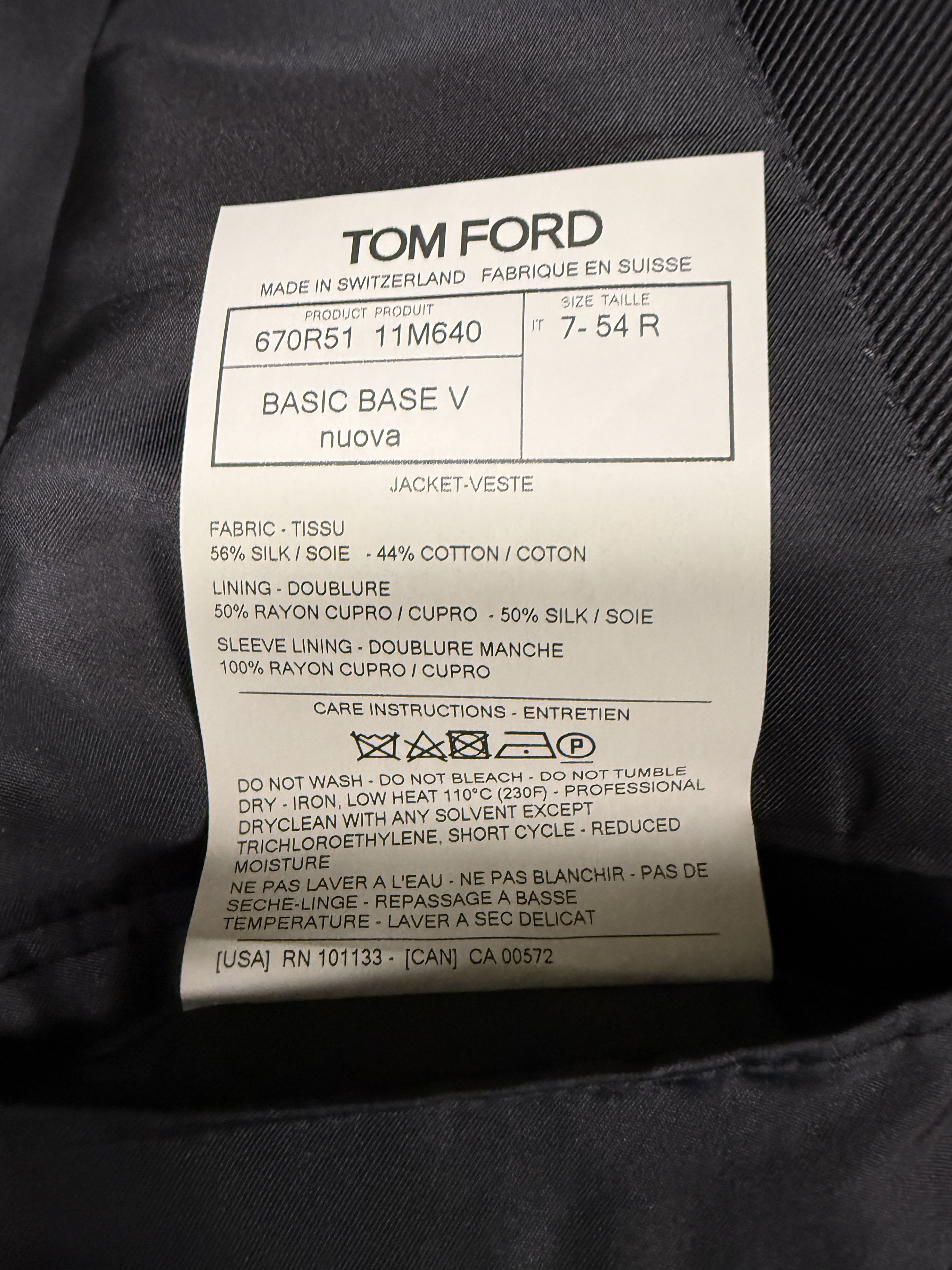 Tom Ford Tom Ford Nuova Base V Black Velvet Polka Dot Blazer Size US L / EU 52-54 / 3 - 7 Thumbnail