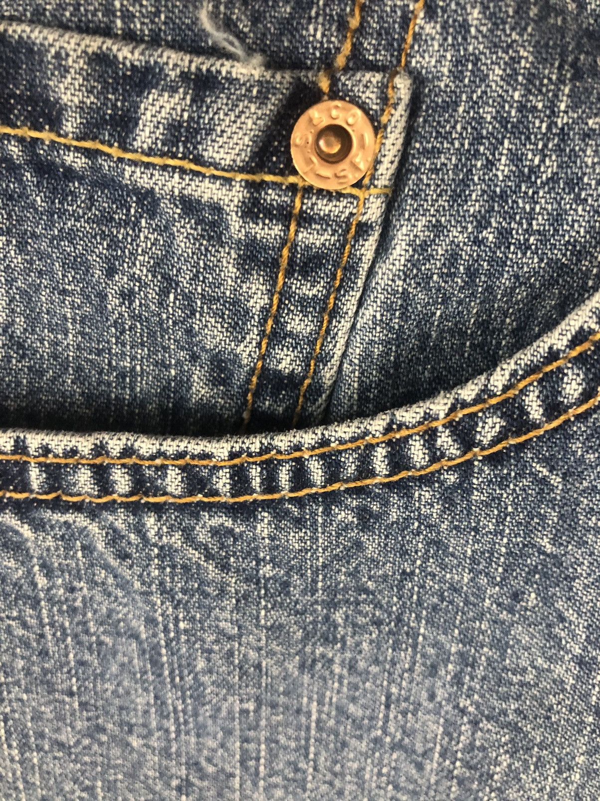 Levi's Levi's 🇺🇸 569 stonewashed vintage 90s denim shorts 38 VGC Size US 38 / EU 54 - 7 Thumbnail