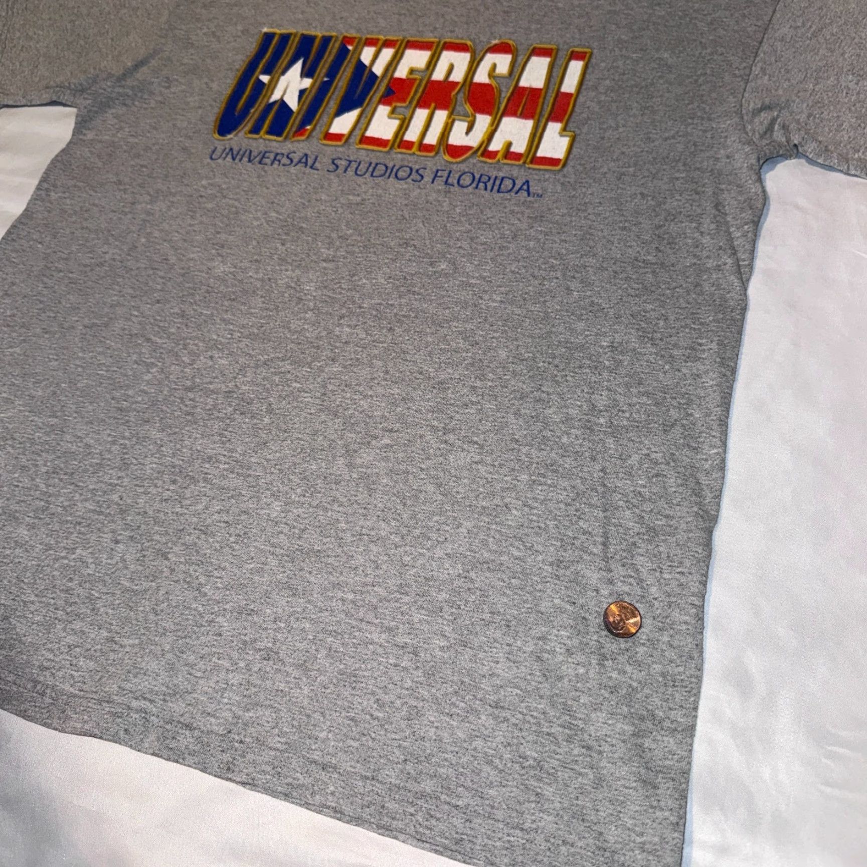 Vintage VINTAGE Universal Studios Florida USA Flag GEL Graphic Gray T-Shirt - L Size US L / EU 52-54 / 3 - 4 Thumbnail