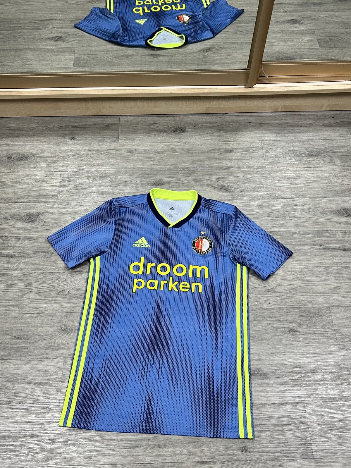Adidas Adidas Feyenoord Rotterdam 2019-20 Football Jersey #3 Beek Size US S / EU 44-46 / 1 - 1 Thumbnail