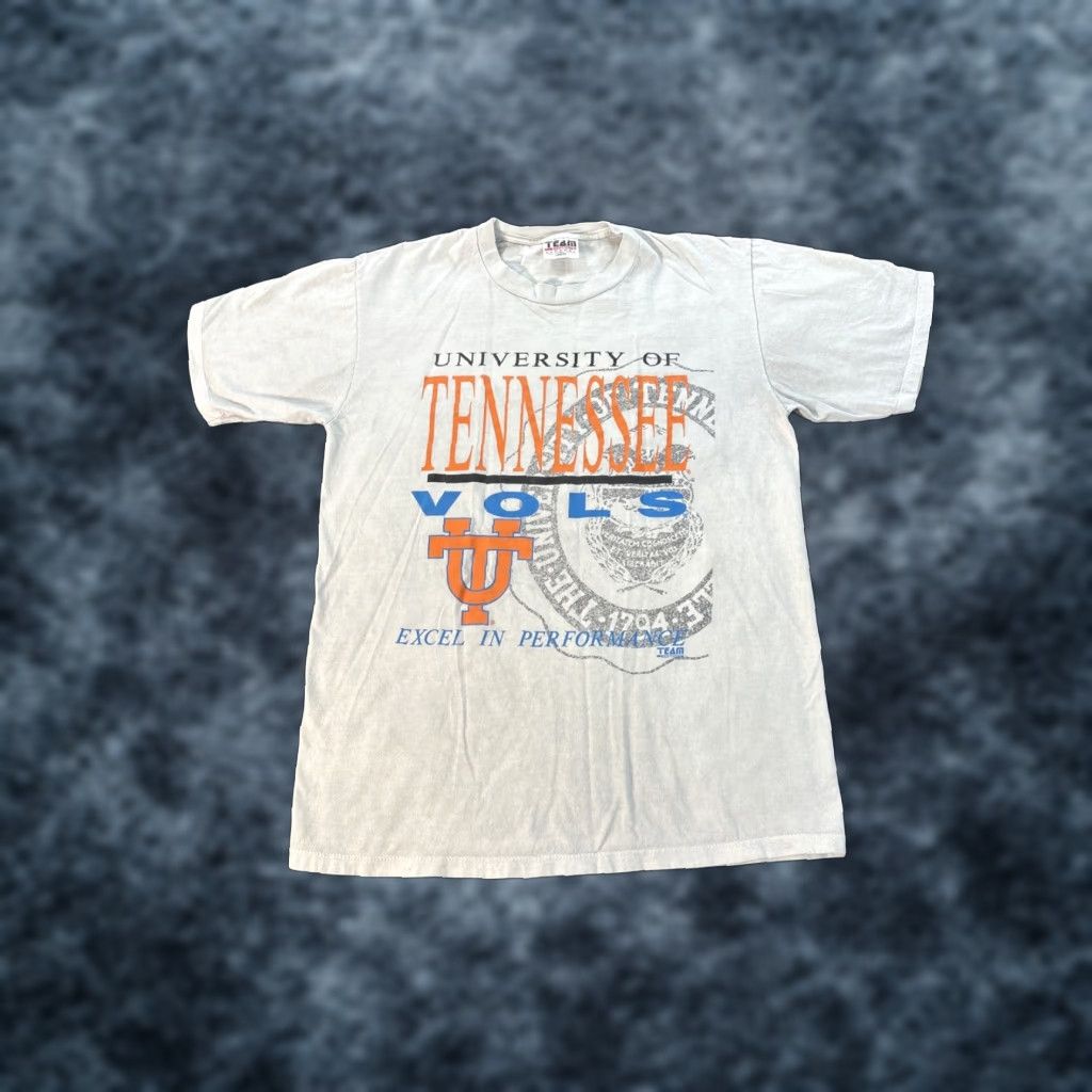 Etro VINTAGE Tennessee Volunteers Single Stitch T-Shirt L Made in USA White Retro Mens Shirt Size US L / EU 52-54 / 3 - 1 Thumbnail