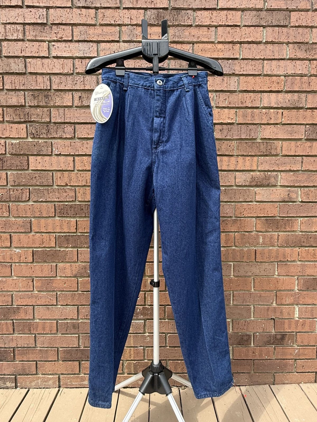 Wrangler VTG Wrangler Riata Dark Denim Pleated Pants Relaxed Jeans Size 29" - 1 Thumbnail
