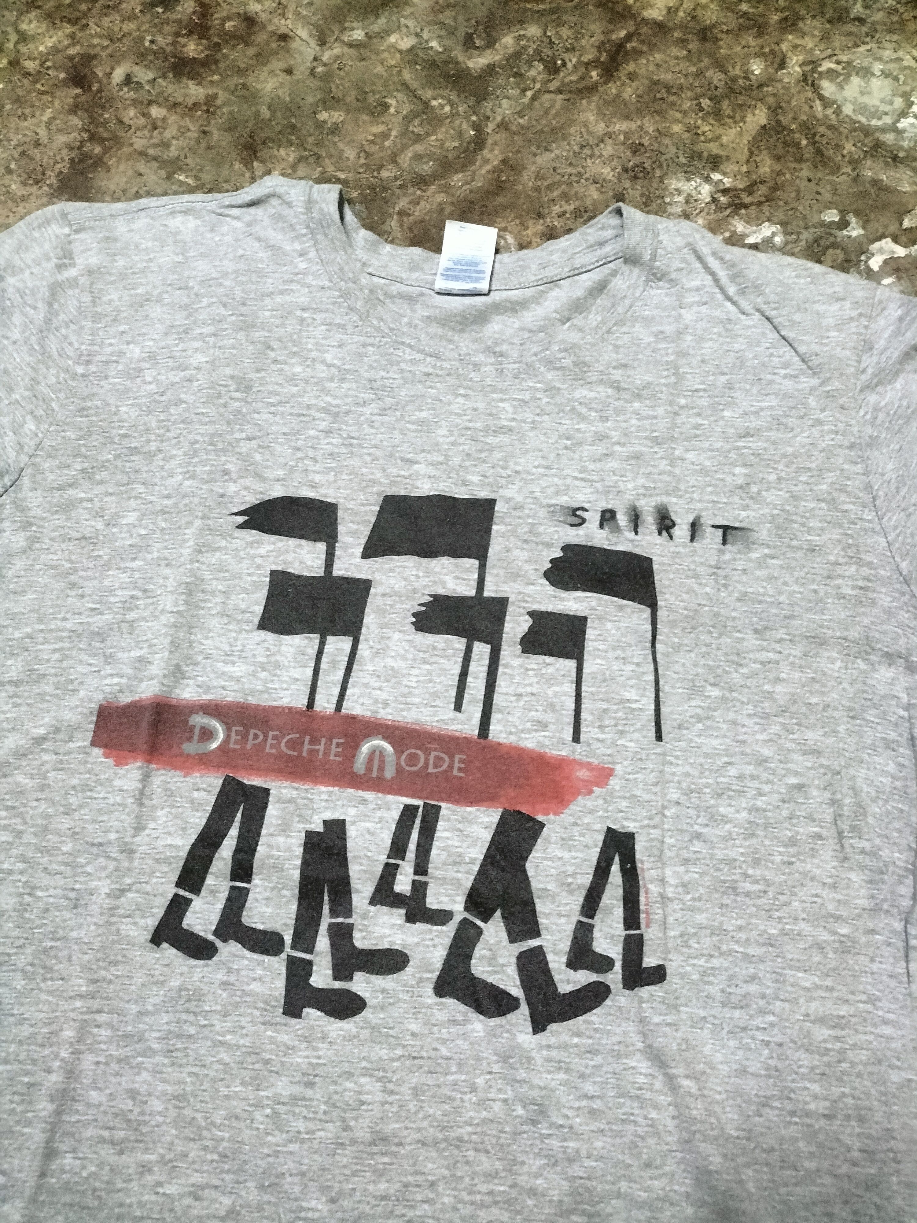 Band Tees Depeche Mode Global Tour Spirits Band Tees concert Size US L / EU 52-54 / 3 - 3 Thumbnail