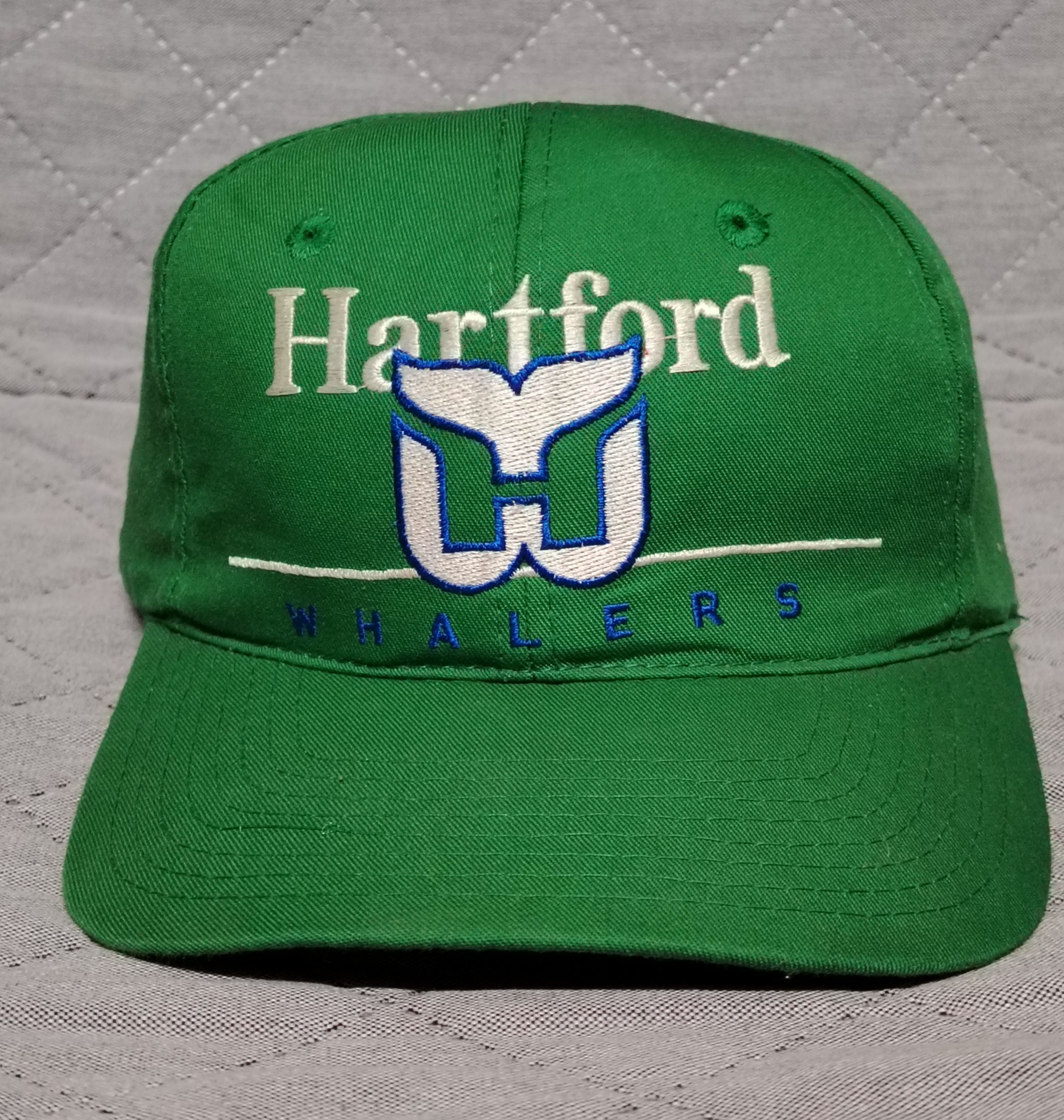 Vintage 90s Hartford Whalers NHL snapback