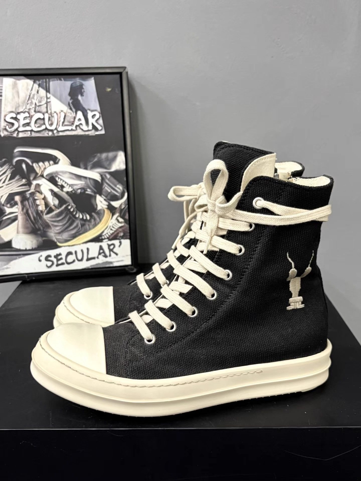 Rick Owens Rick Owens Drkshdw Jumbo Sneakers K34 Size US 7 / IT 37 - 2 Thumbnail