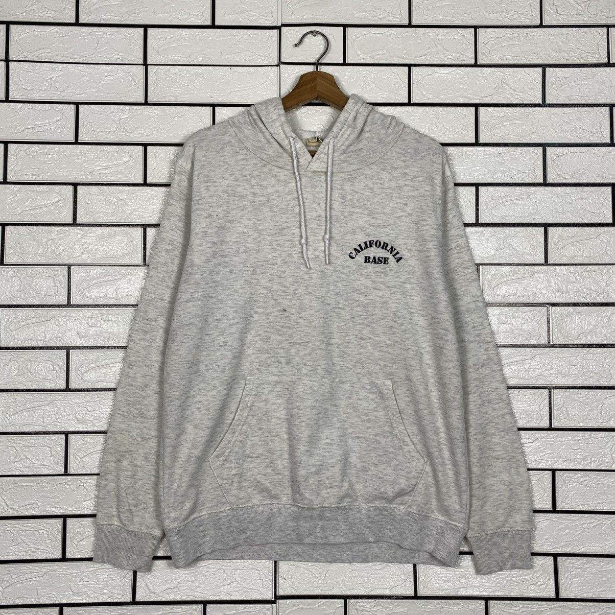 Japanese Brand 📌Vintage US Air Force Hoodie Big Logo Size US L / EU 52-54 / 3 - 13 Thumbnail