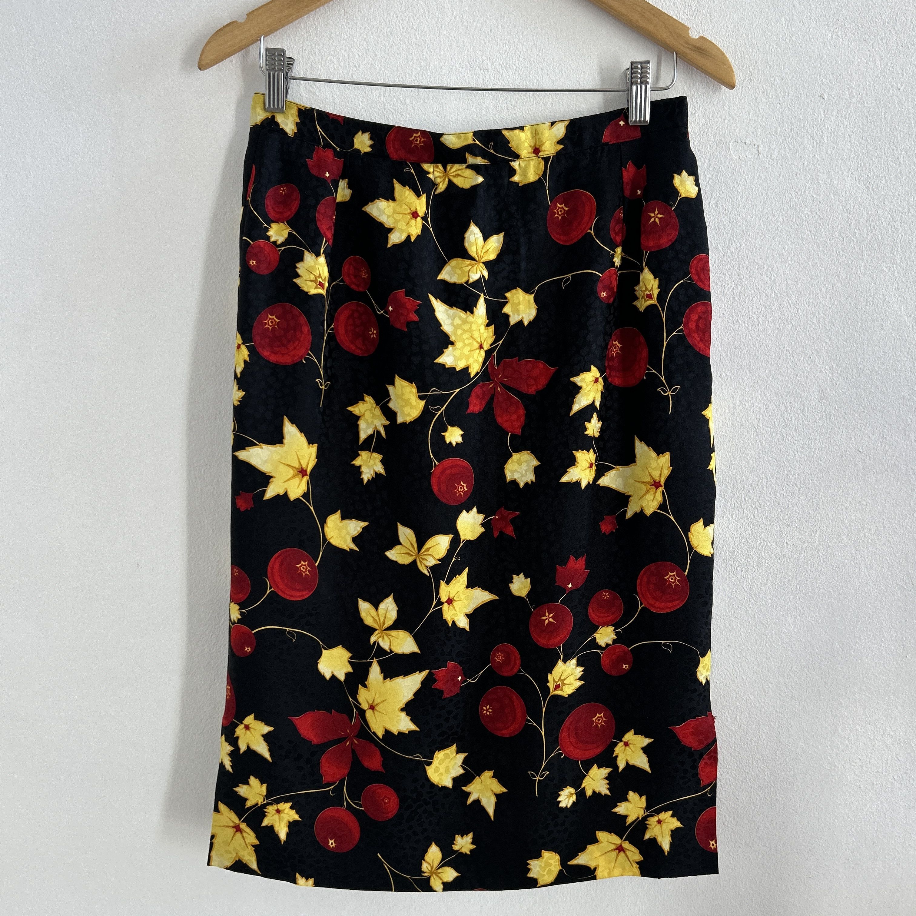 Vintage Vintage 90s Leafy Midi Skirt Size 27" / US 4 / IT 40 - 12 Thumbnail