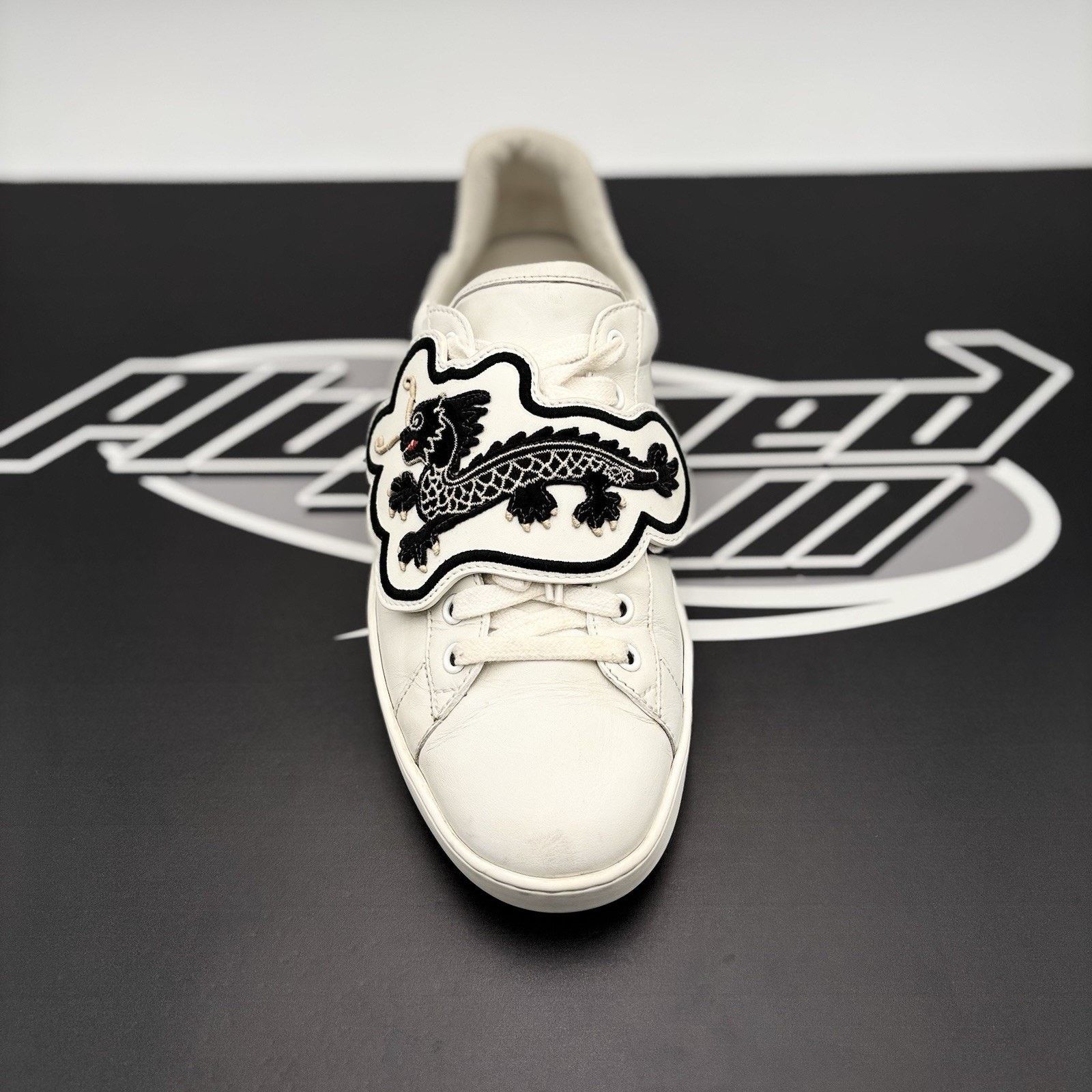 Gucci Gucci Ace Web Patches ' UFO, Dragon ' | GREAT CONDITION! Size US 10 / EU 43 - 5 Thumbnail