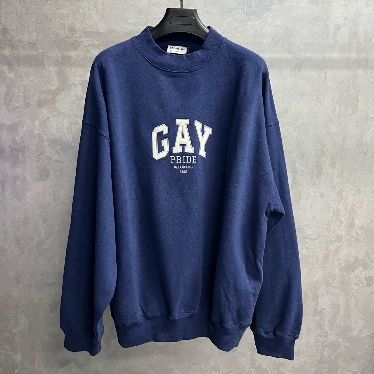 Balenciaga Balenciaga Blue Embroidered Logo Crewneck Size US M / EU 48-50 / 2 - 1 Thumbnail