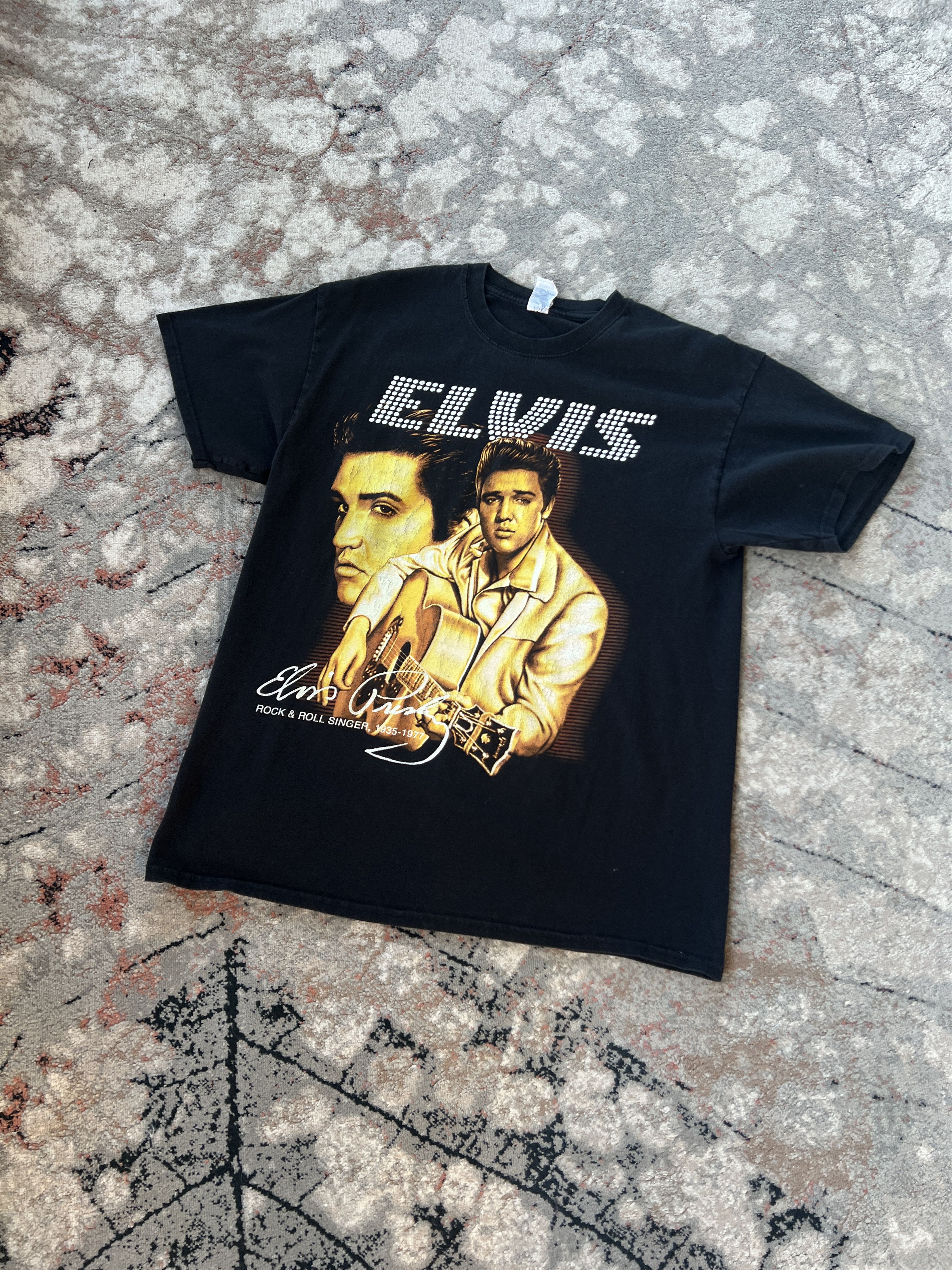 Band Tees Elvis Presley Rock & Roll Singer 1935-1977 Tee Size US L / EU 52-54 / 3 - 1 Thumbnail