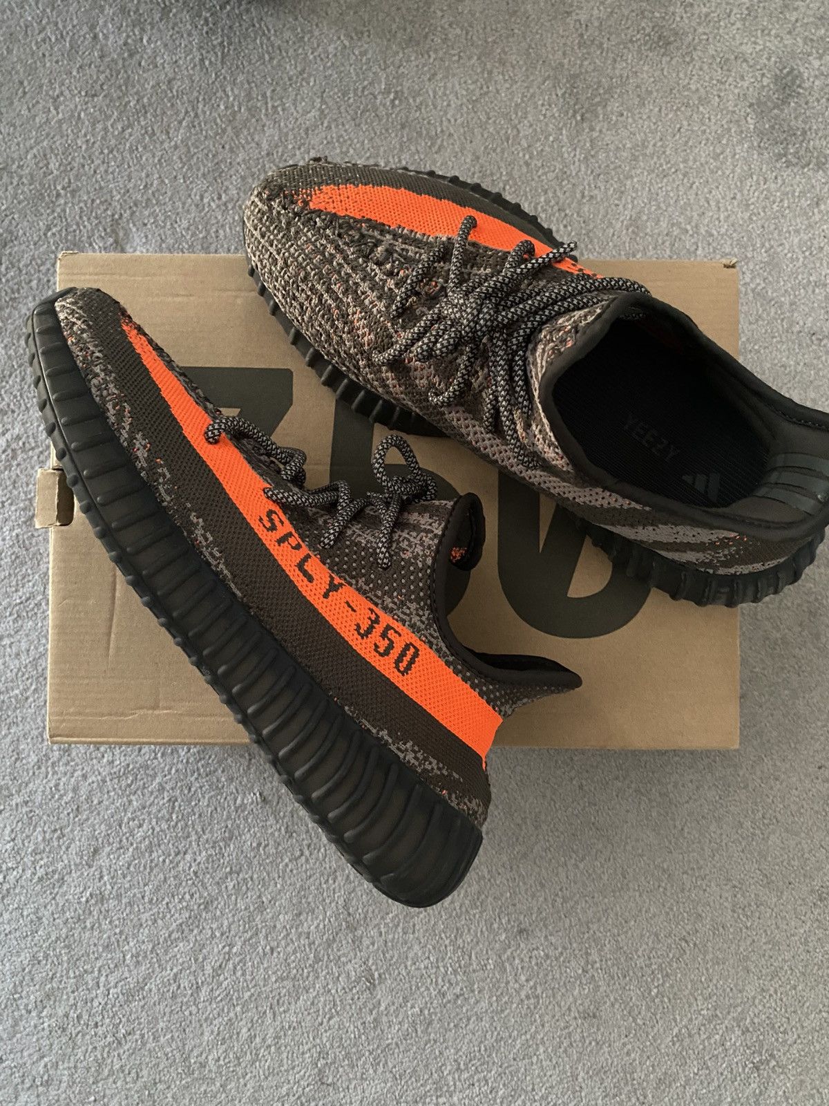 Yeezy Adidas Yeezy Boost 350 V2 Size US 10 / EU 43 - 4 Thumbnail