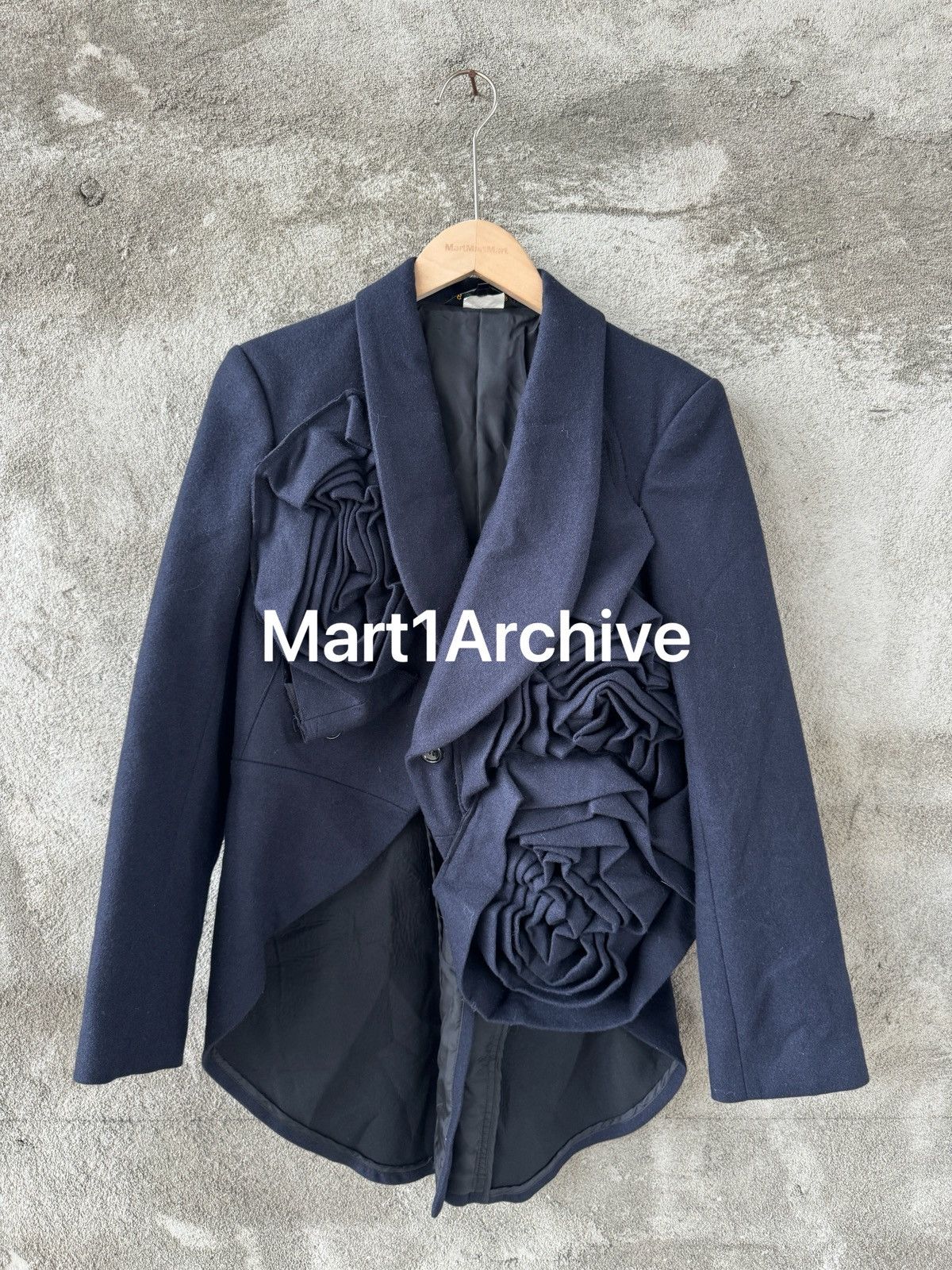 Comme des Garcons Comme Des Garçons 13FW 3D Rose Tailcoat Blazer Size 36S - 1 Thumbnail