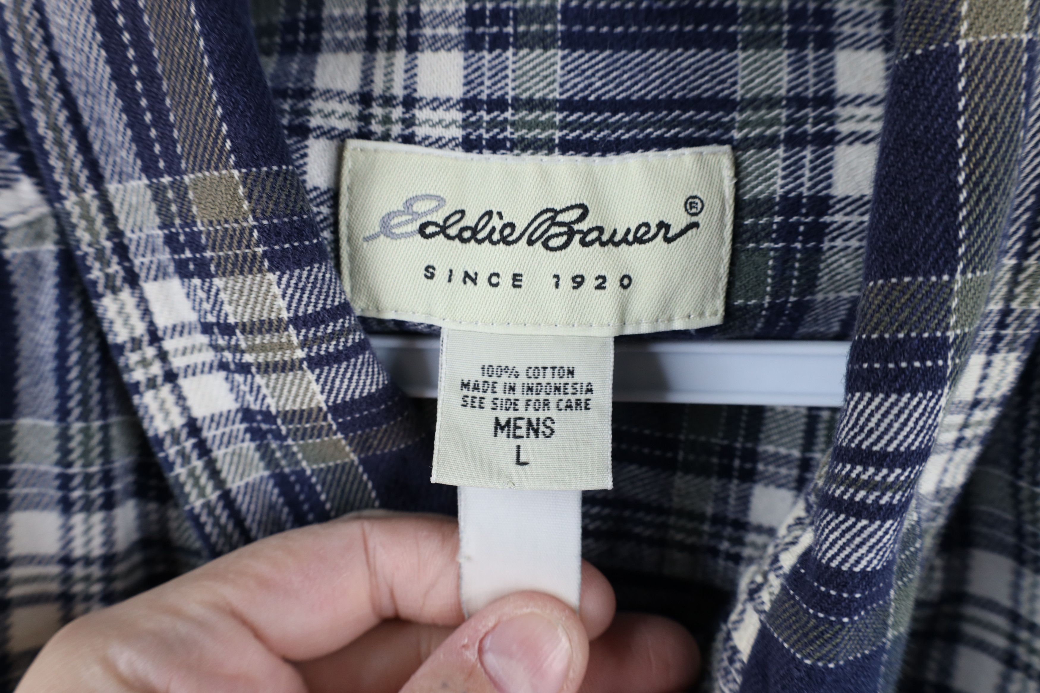 Eddie Bauer × Vintage Vintage 90s Eddie Bauer Heavyweight Button Shirt Plaid Size US L / EU 52-54 / 3 - 8 Thumbnail