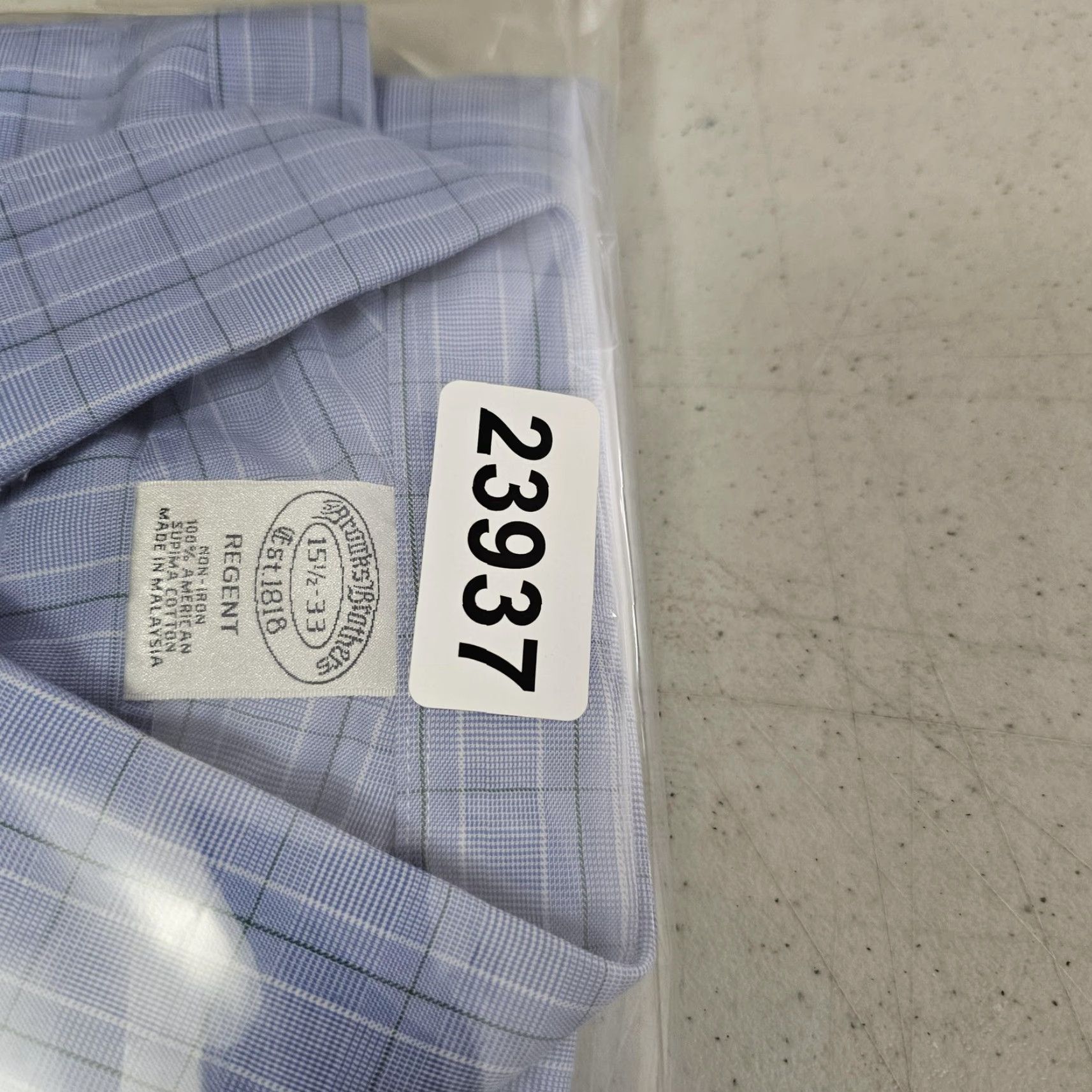 Brooks Brothers Brooks Brothers Shirt Mens 15.5-33 Blue Check Non Iron Supima Cotton Regent Dress Shirt Long Sleeve Size US L / EU 52-54 / 3 - 8 Thumbnail