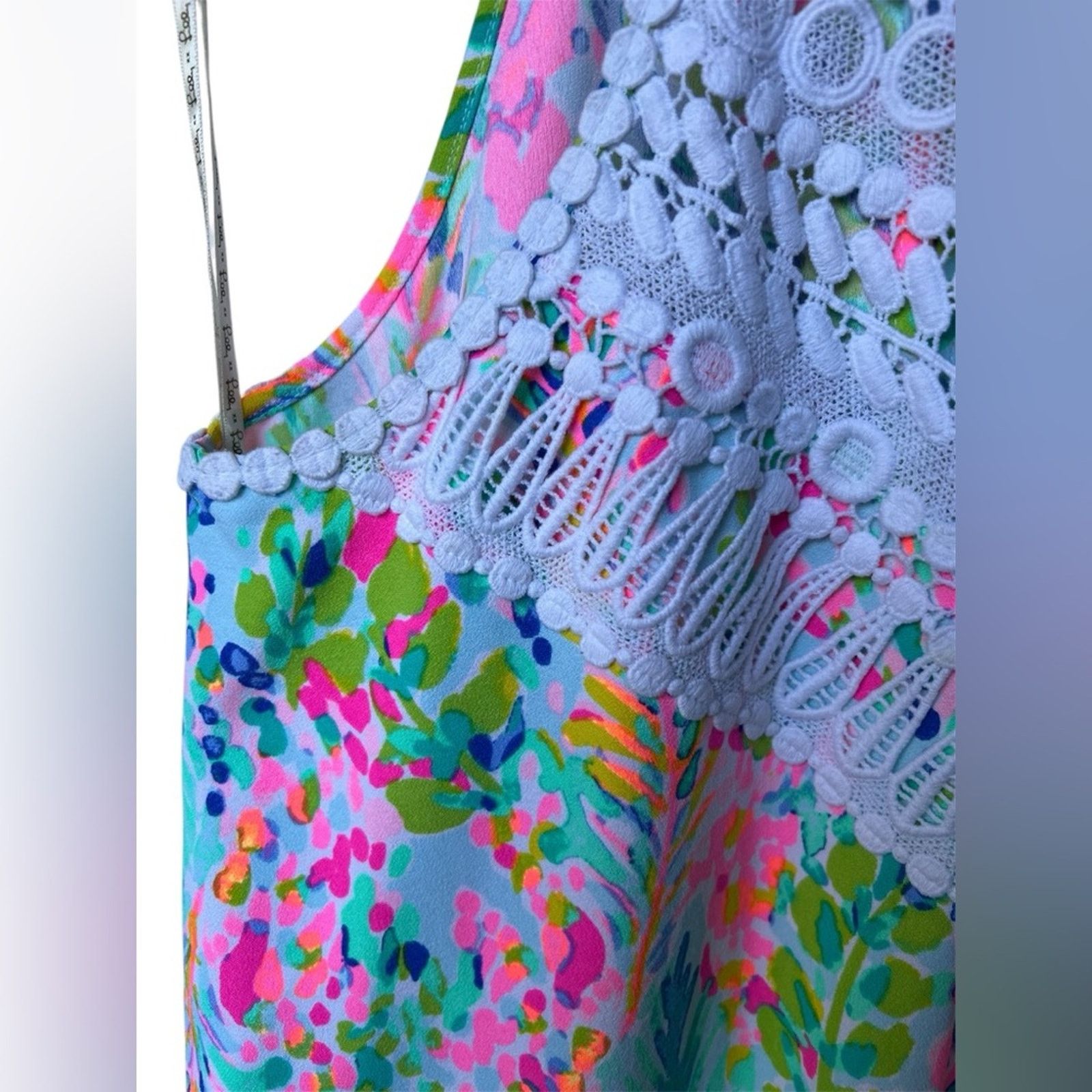 Lilly Pulitzer Lilly Pulitzer Catch the Wave Soft Pearl shift Dress Size 4 Size S / US 4 / IT 40 - 10 Thumbnail