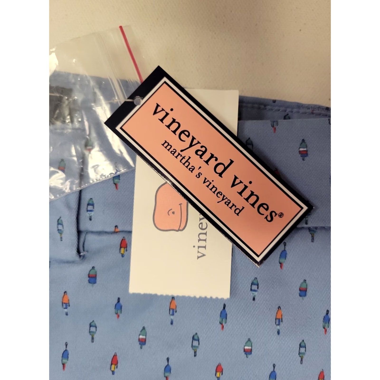Vineyard Vines Vineyard Vines Shorts Mens 42 Blue Size Coastline BUOY Inseam Breaker NWT New Size US 42 / EU 58 - 4 Thumbnail