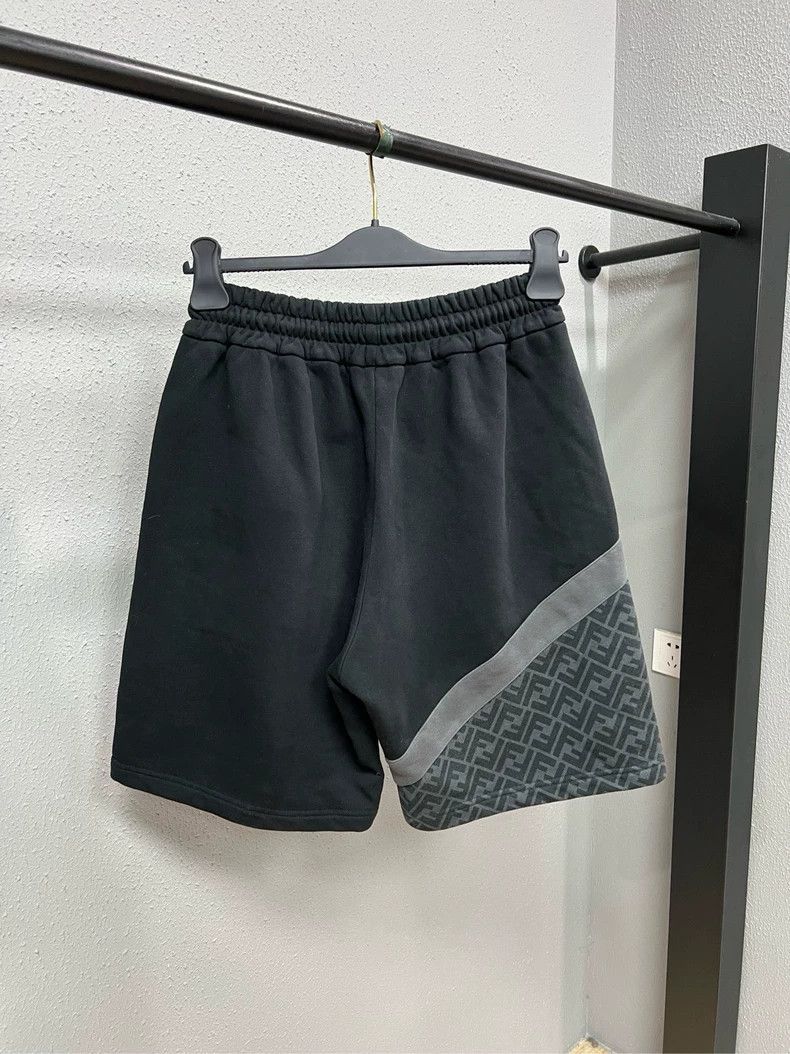 Fendi Fendi Gray Print Panel Shorts Size US 26 / EU 42 - 2 Thumbnail