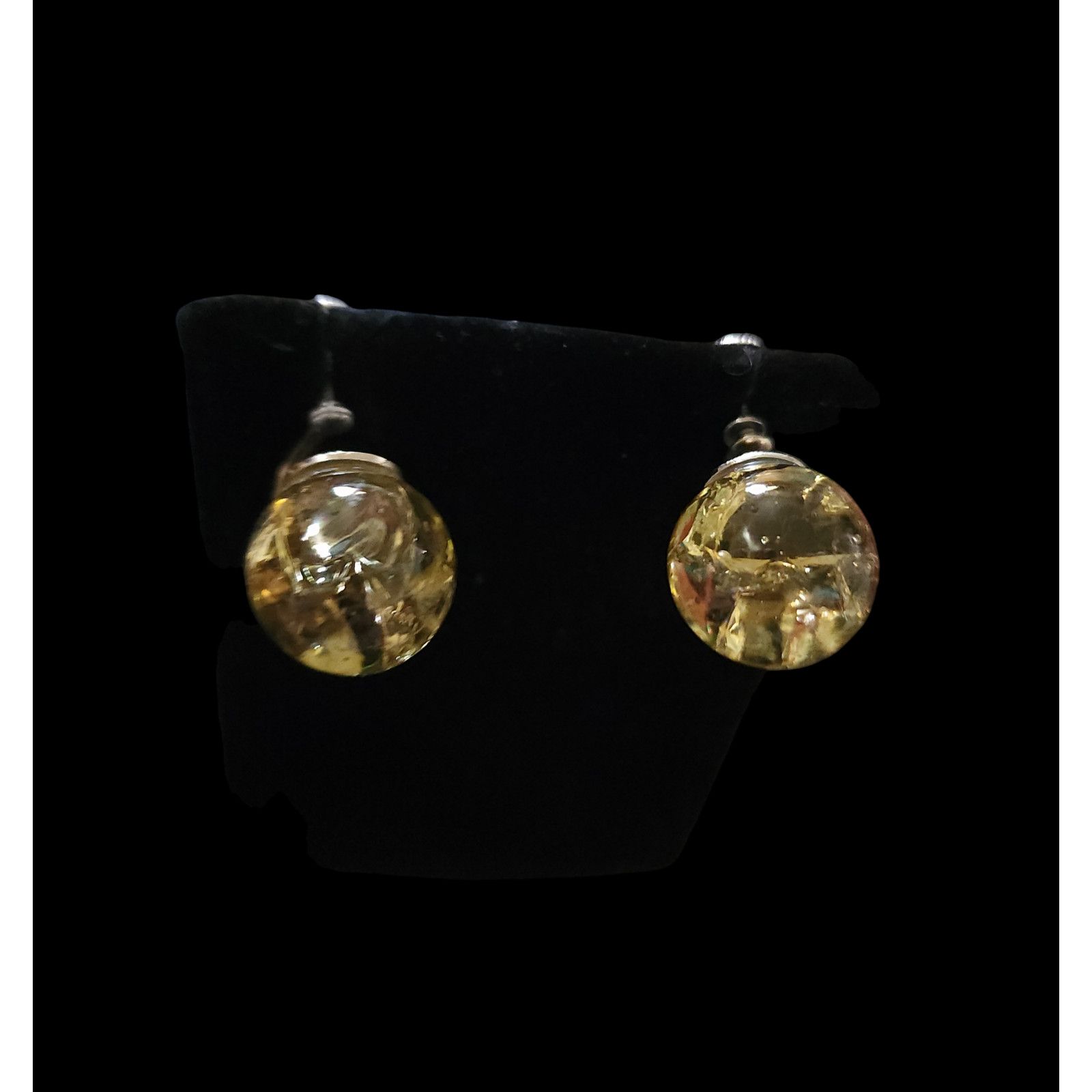 The Unbranded Brand Vintage round yellow glass screw back earrings silver-tone Size ONE SIZE - 4 Thumbnail