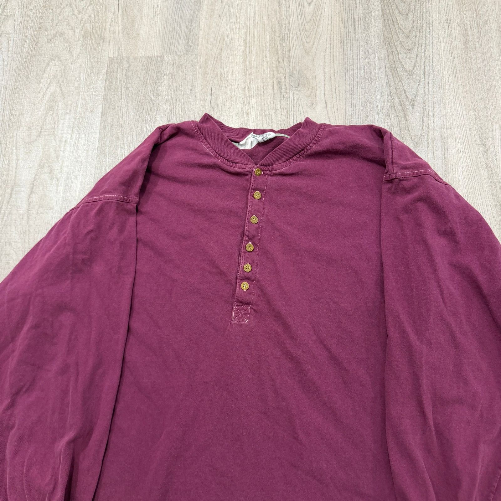 Vintage Vintage Gitano Henley Shirt Men's Extra Large Maroon Red 90s Size US XL / EU 56 / 4 - 2 Thumbnail