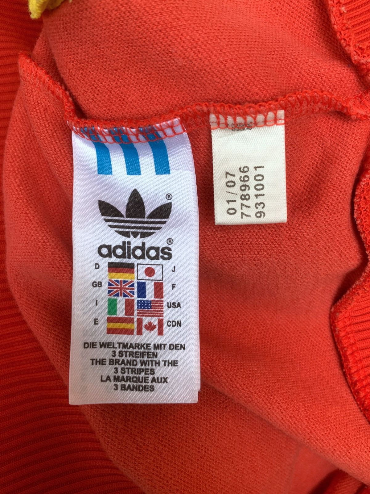 Adidas × Vintage Adidas ecuador tracktop rare Size US S / EU 44-46 / 1 - 13 Thumbnail