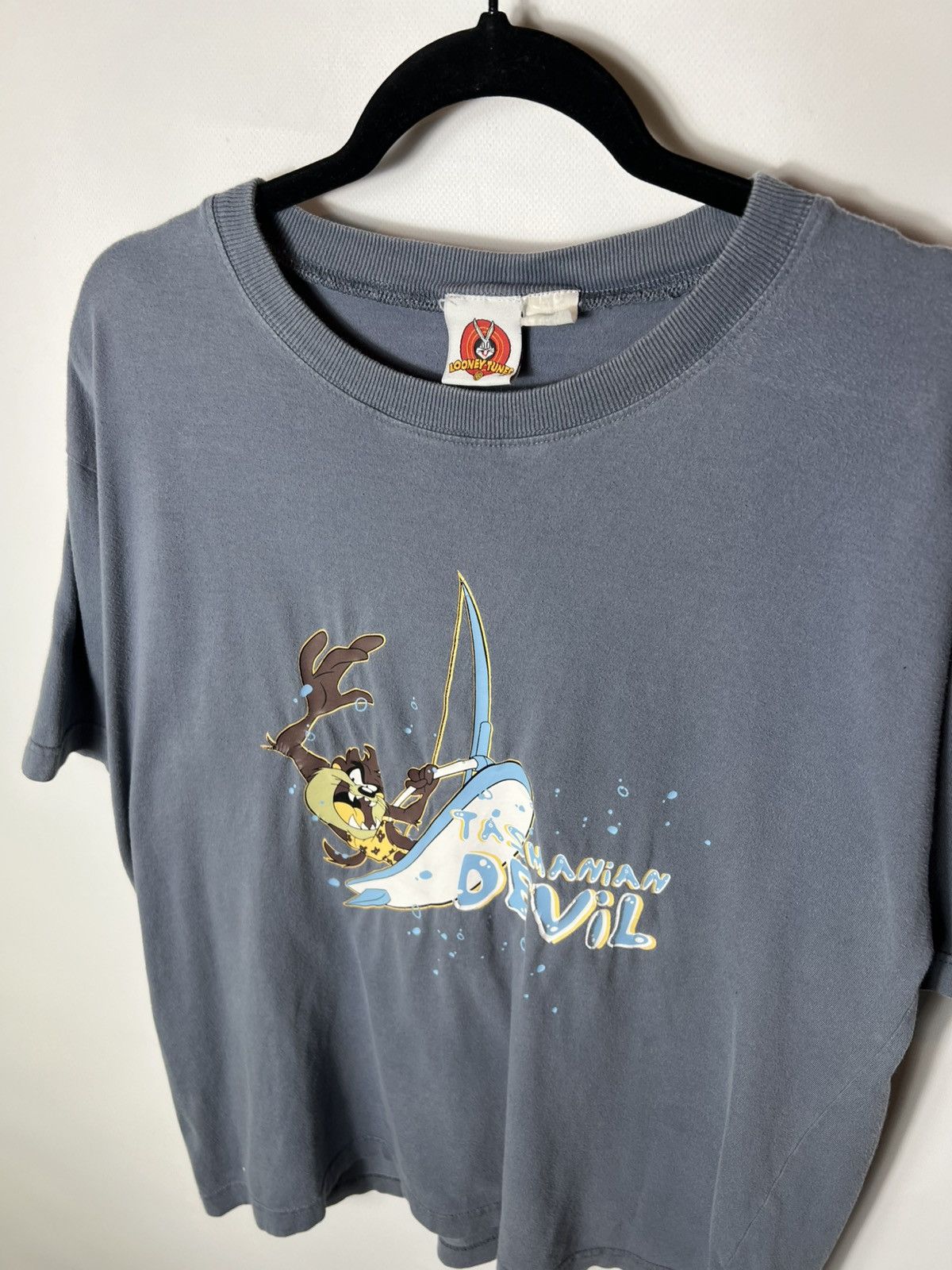 Warner Bros Vintage 2003 looney tunes Tasmanian Devil surf y2k Tee Size US L / EU 52-54 / 3 - 3 Thumbnail