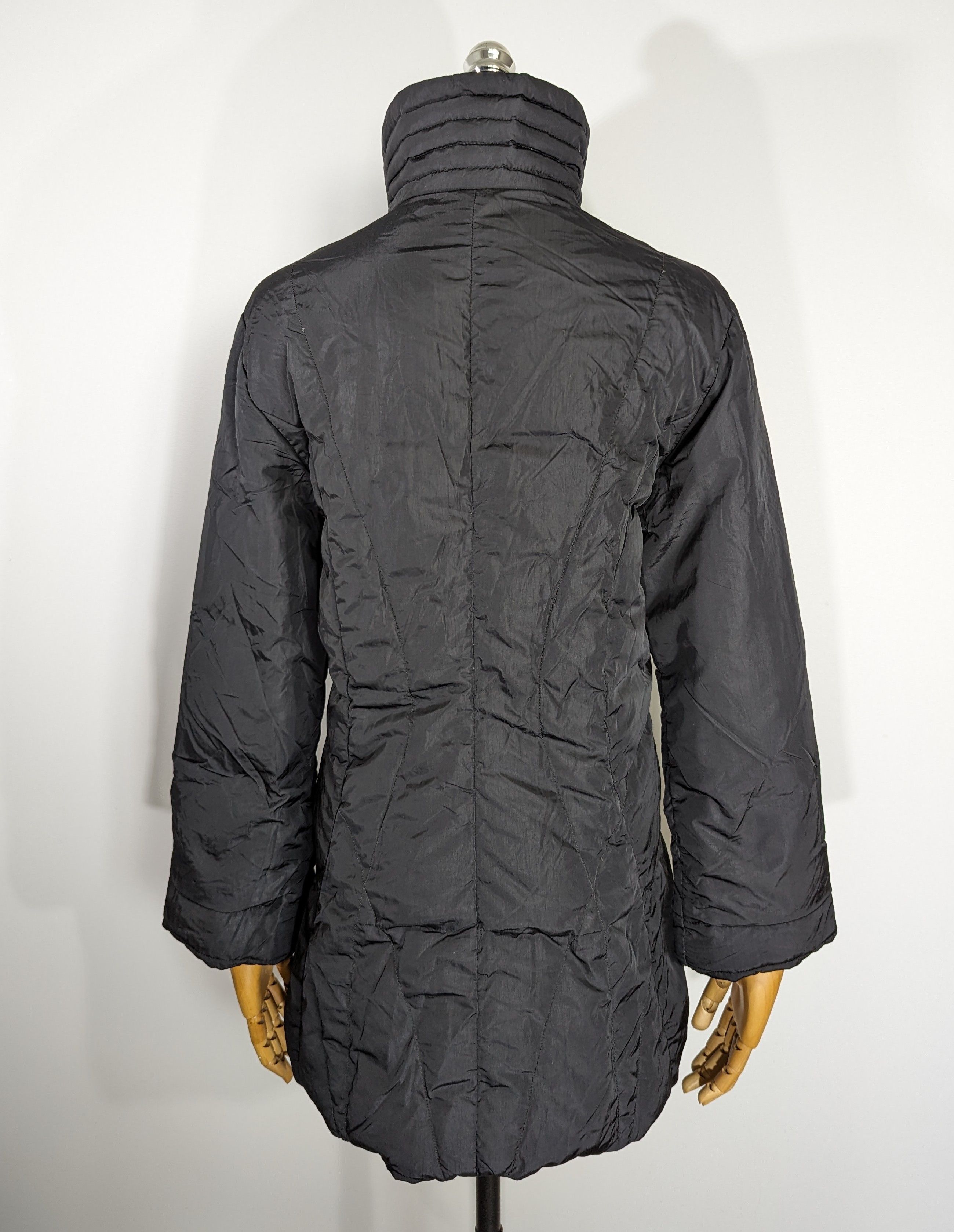 Moncler Vintage Moncler Women Down Long Jacket 1 XS - S Luxury Brand Size US S / EU 44-46 / 1 - 23 Thumbnail