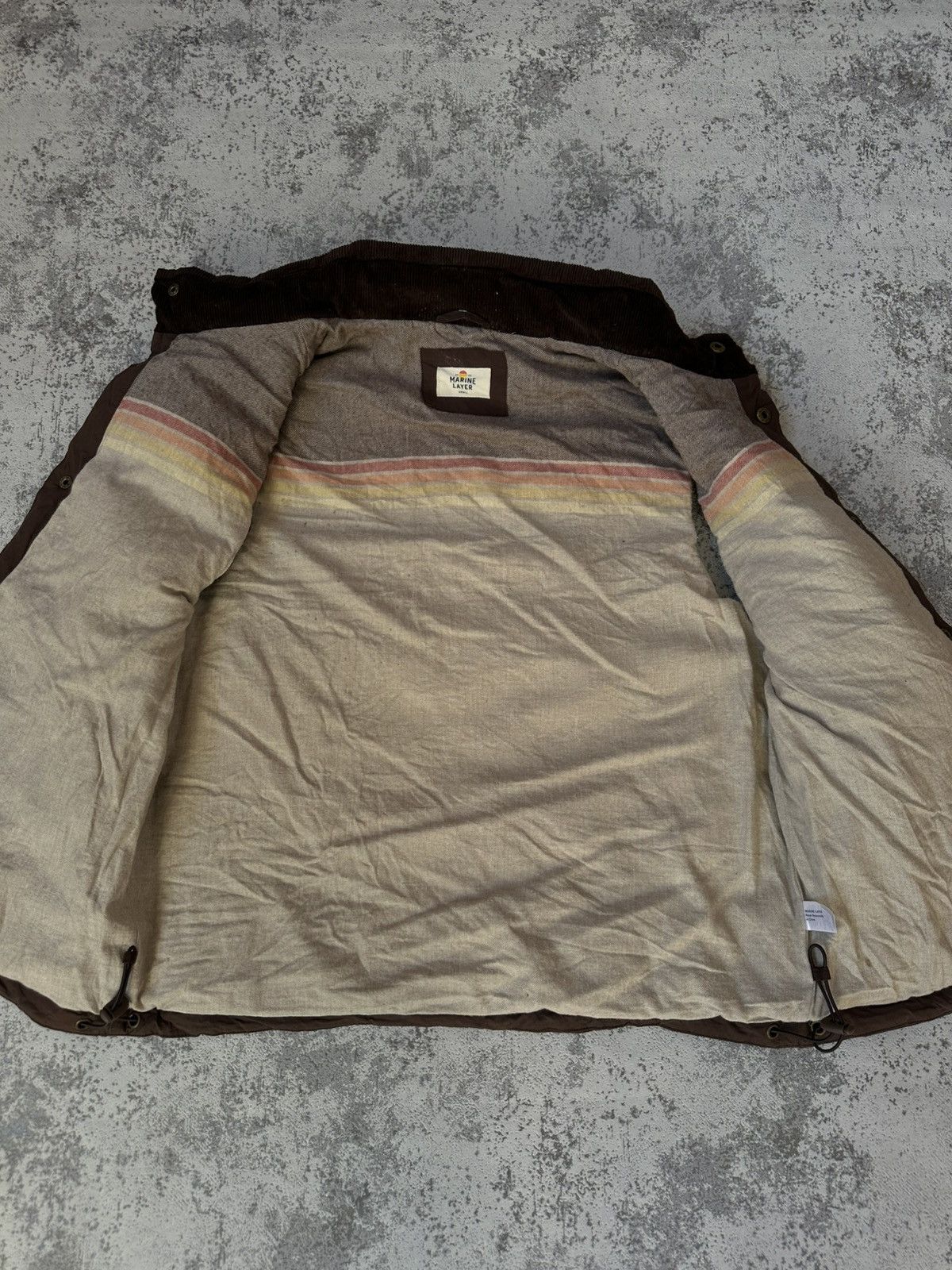 Marine Layer Corduroy Panel Puffer Vest Retro Brown Mens Size US M / EU 48-50 / 2 - 6 Thumbnail