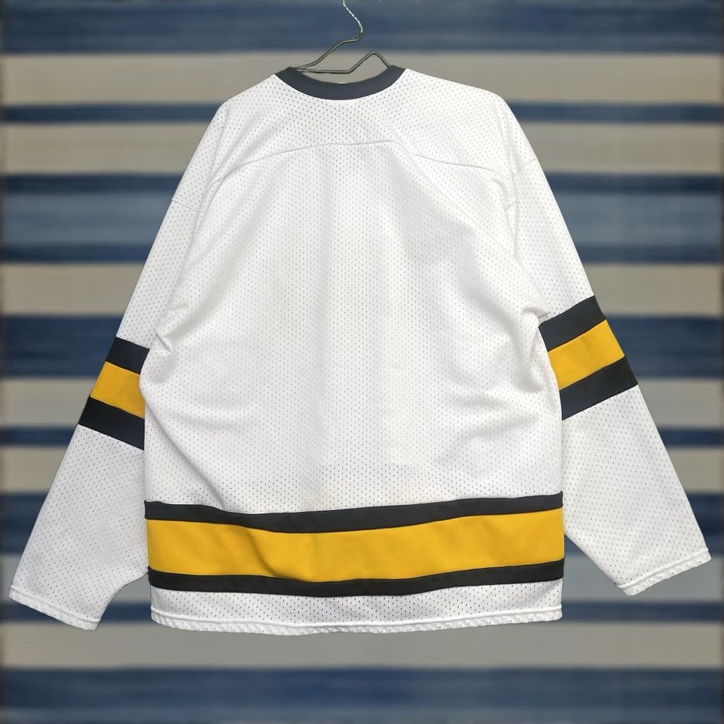 Vintage Vintage Army Hockey Jersey Mens L 52 White United States Jersey, 100% Polyester, Long Sleeve, V-Neck, Activewear, Adidas-style no, Nike no Size US L / EU 52-54 / 3 - 1 Thumbnail