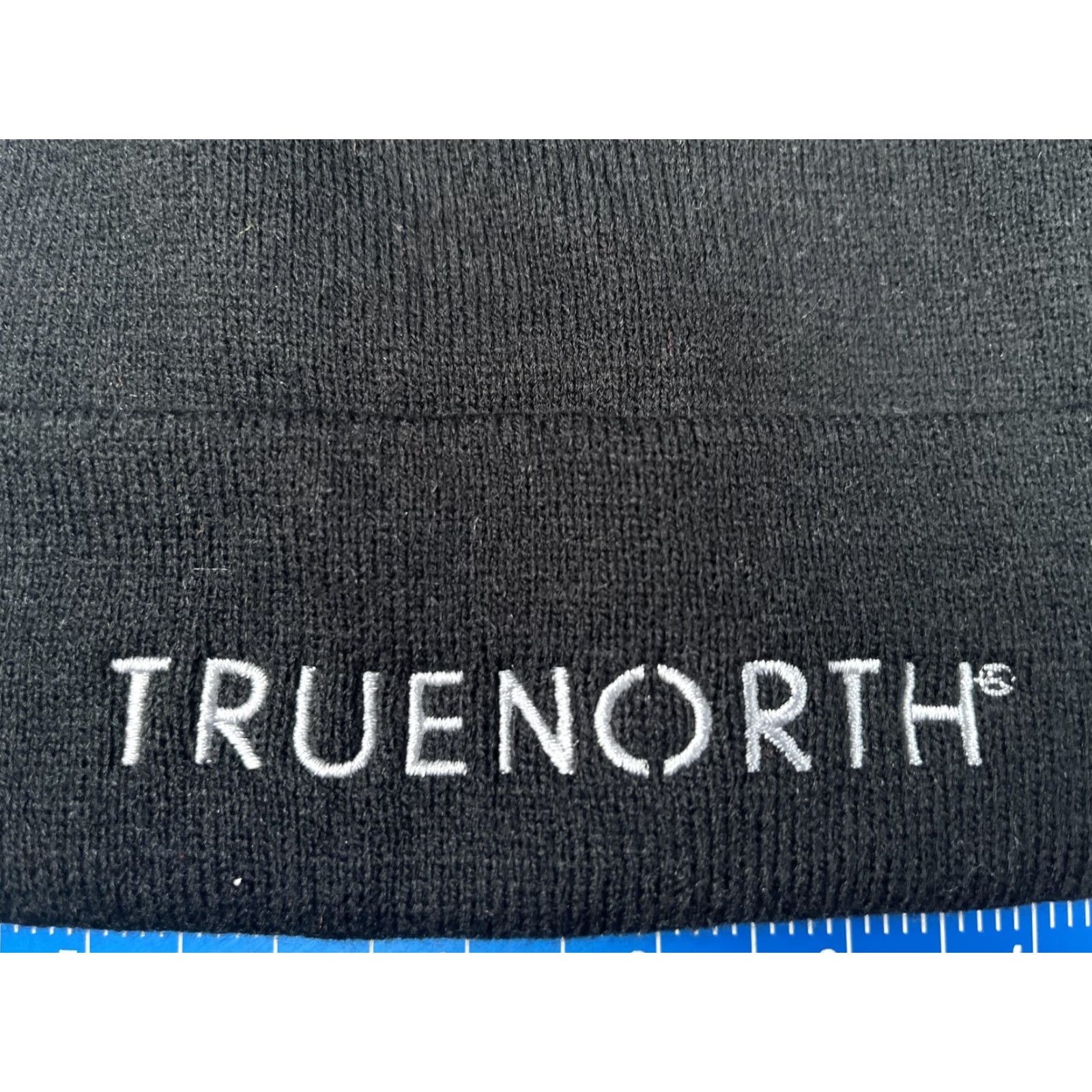 Vintage TRUENORTH Beanie Mens One Size Black Knit Cuffed Logo Stretch Winter Warm Size ONE SIZE - 2 Thumbnail