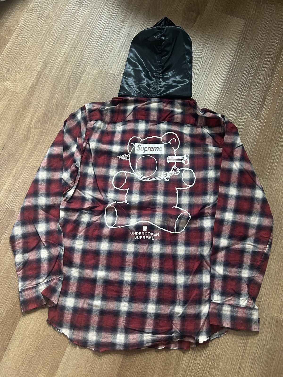 Supreme × Undercover Supreme x Undercover Satin Hooded Flannel SS15 Red Size US L / EU 52-54 / 3 - 1 Thumbnail