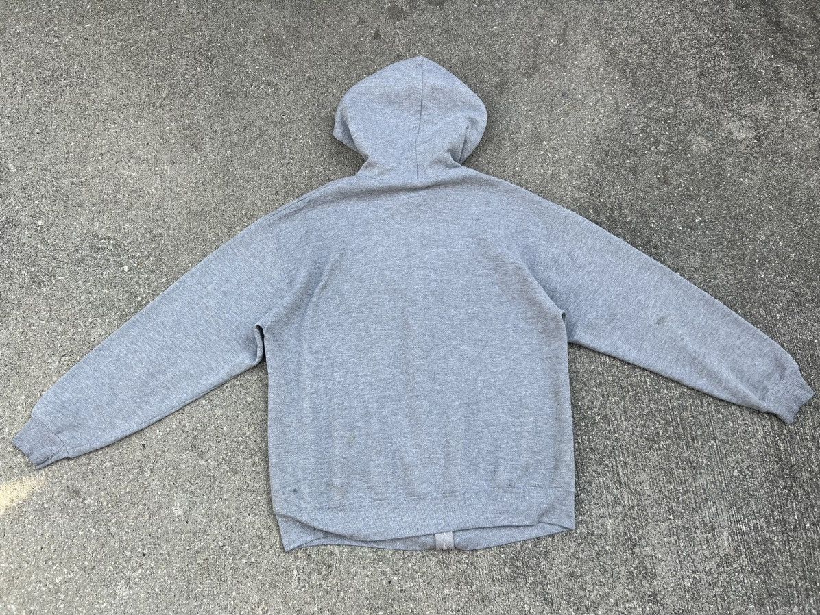 FUCT Vintage 90s FUCT Spell Out Grey Hoodie Sweater Size US L / EU 52-54 / 3 - 4 Thumbnail