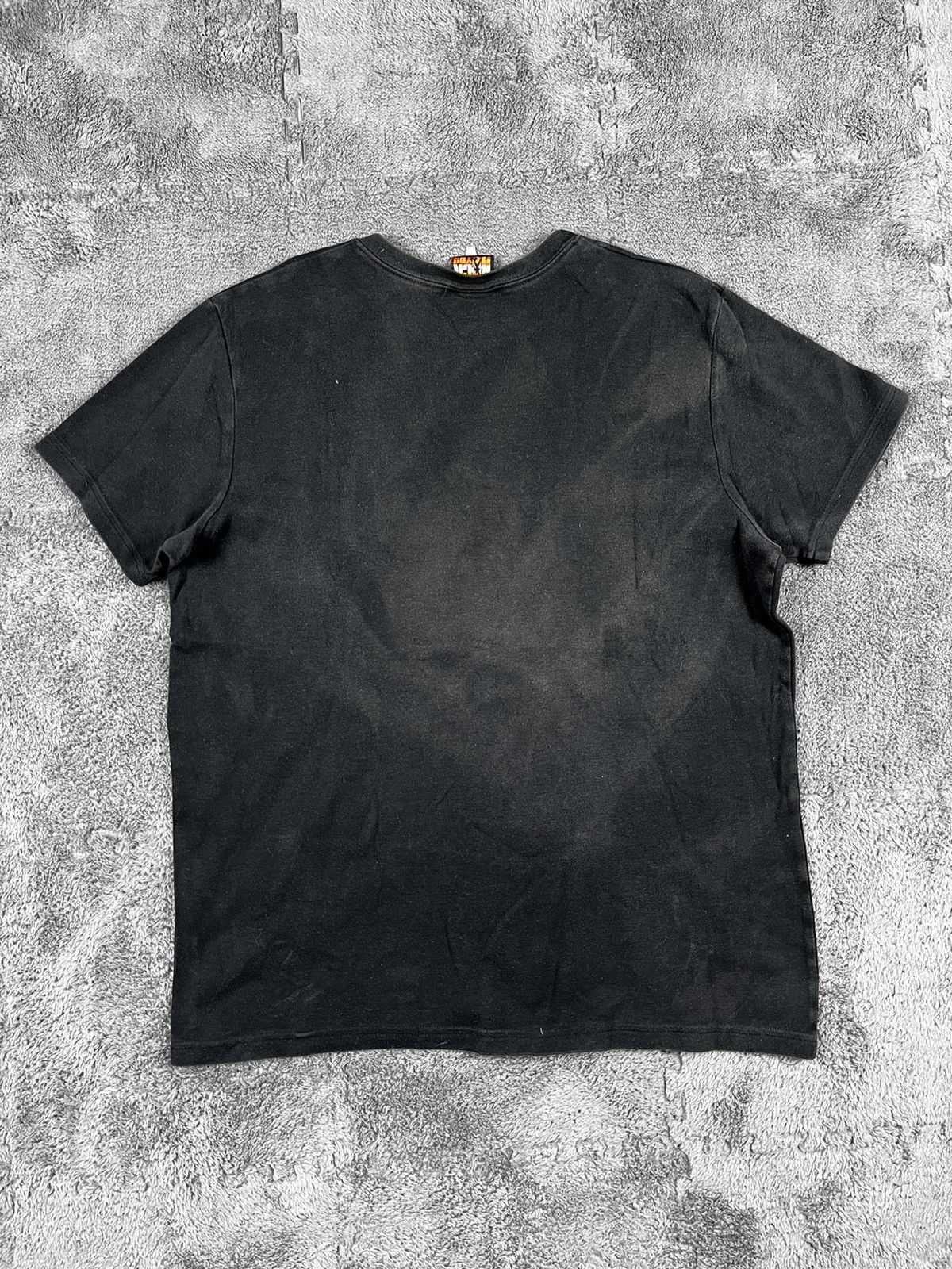 Band Tees Vintage Queen Forever Rock Faded Trashed Tee Big Logo Size US XL / EU 56 / 4 - 6 Thumbnail