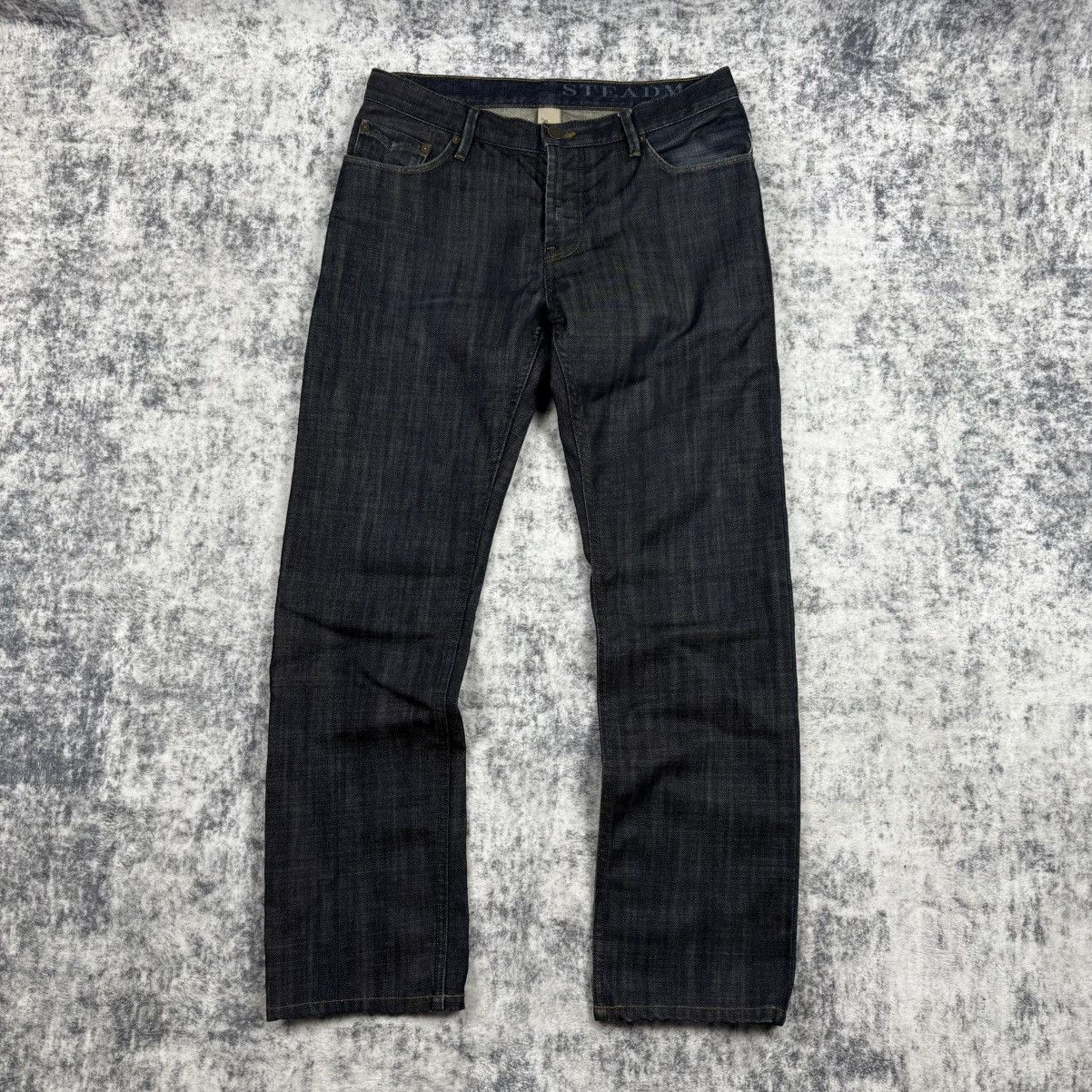 Burberry Burberry Dark Wash Straight Fit Denim Jeans Size US 30 / EU 46 - 1 Thumbnail