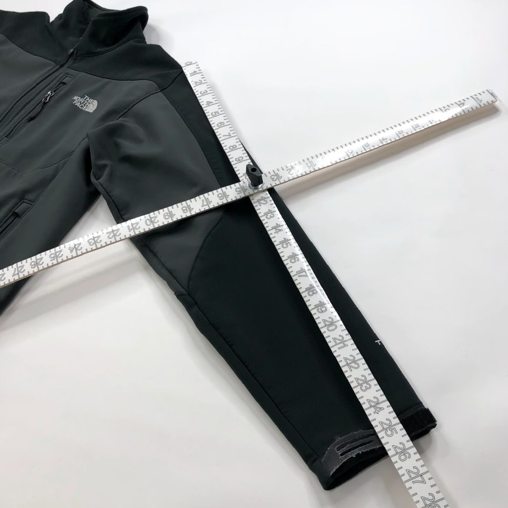The North Face The North Face Medium Gray Mens TNF Apex Softshell Mock Neck Jacket Mens Regular Small? Size US M / EU 48-50 / 2 - 4 Thumbnail
