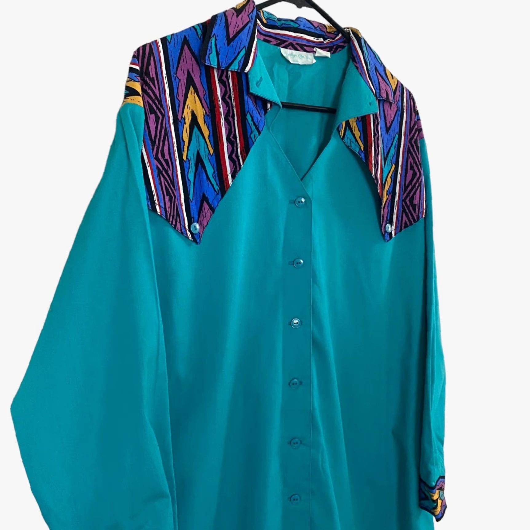 Vintage VINTAGE Designs On You Western Rodeo Button-Up Shirt Womens M Blue Aztec Print Long-Sleeve Size M / US 6-8 / IT 42-44 - 4 Thumbnail