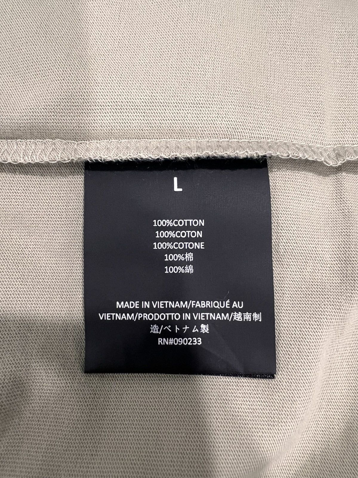 Essentials Essentials abbey stone classic t-shirt size large Size US L / EU 52-54 / 3 - 7 Thumbnail