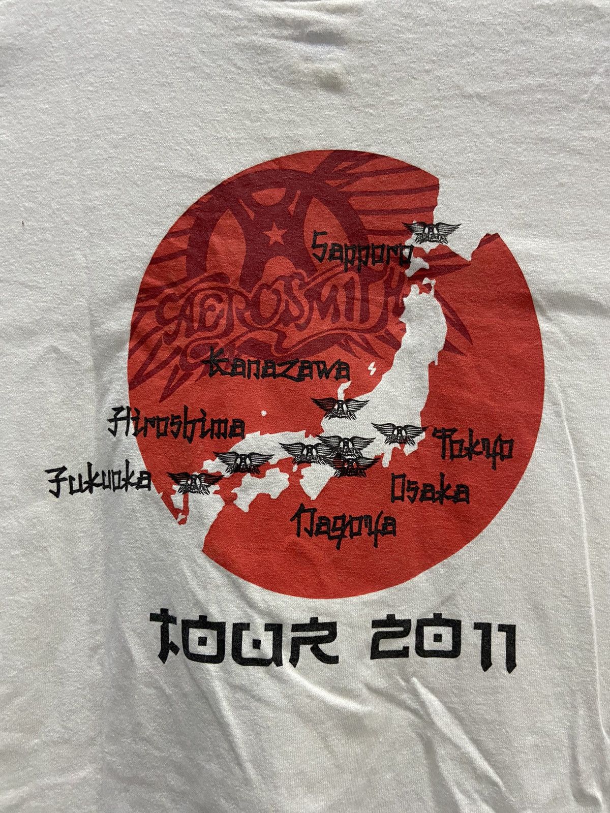 Aerosmith AEROSMITH 2011 JAPAN TOUR TEE SHIRT Size US L / EU 52-54 / 3 - 5 Thumbnail