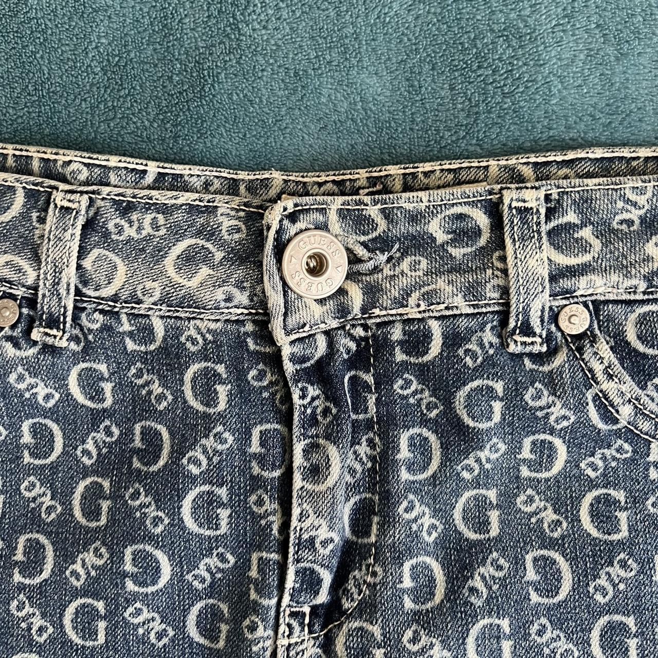 Guess GUESS Y2K Monogram Denim Mini Skirt – Iconic Vintage 2000s Size 30" / US 8 / IT 44 - 3 Thumbnail