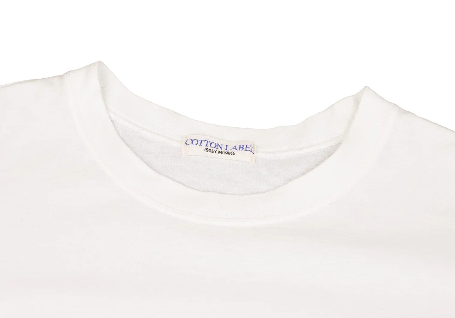 Issey Miyake Cotton Basic Short Sleeve T-Shirt in Off White Size US M / EU 48-50 / 2 - 3 Thumbnail