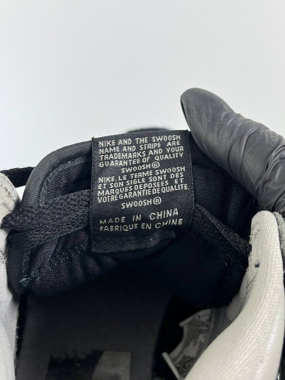 Nike Nike Air Jordan 1 Mid SE DZ2523-001 Leather Size 40.5 Size US 6.5 / EU 39-40 - 6 Thumbnail