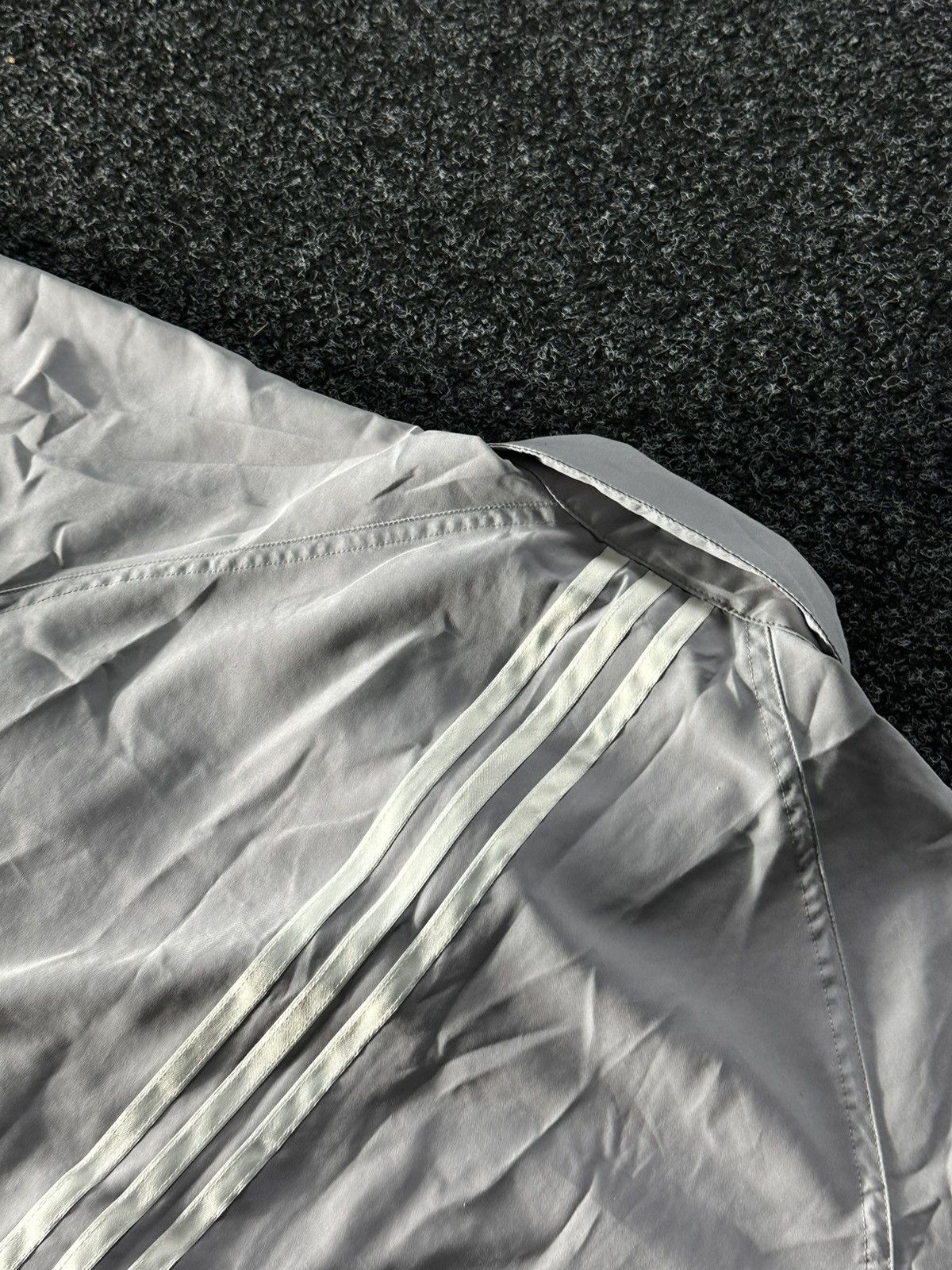 Adidas × Y-3 × Yohji Yamamoto Adidas Yohji Yamamoto Y-3 3 Stripes red logo Boxy fit Y2K Size US M / EU 48-50 / 2 - 12 Thumbnail