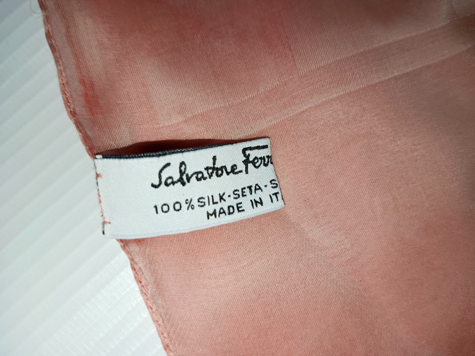 Salvatore Ferragamo SALVATORE FERRAGAMO Monogram Logo Peach Pink Rose Silk Scarf Size ONE SIZE - 4 Thumbnail