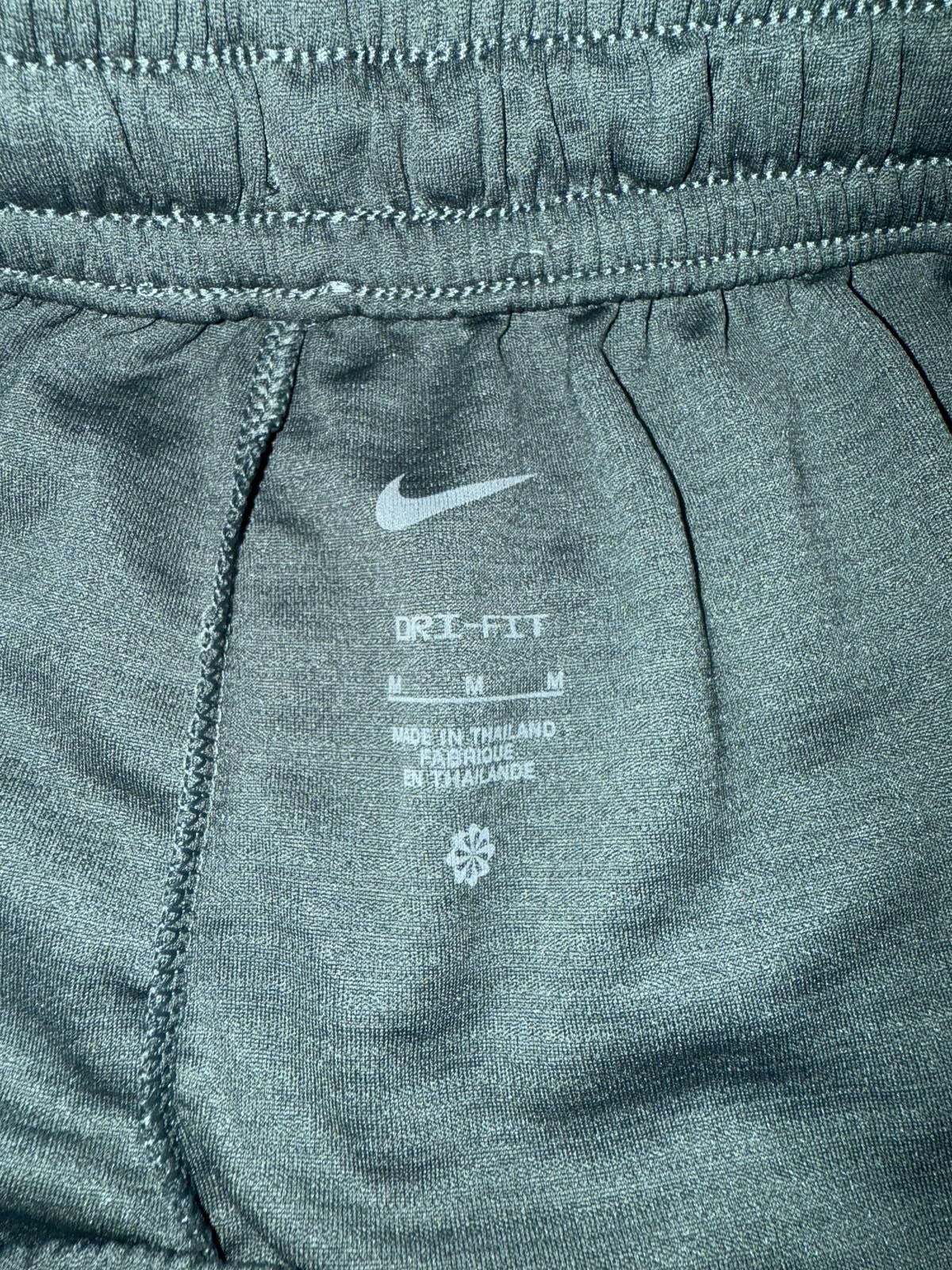 Nike Nike Crossover Women's Dri-FIT 7" Basketball Shorts Sample Size 32" / US 10 / IT 46 - 10 Thumbnail