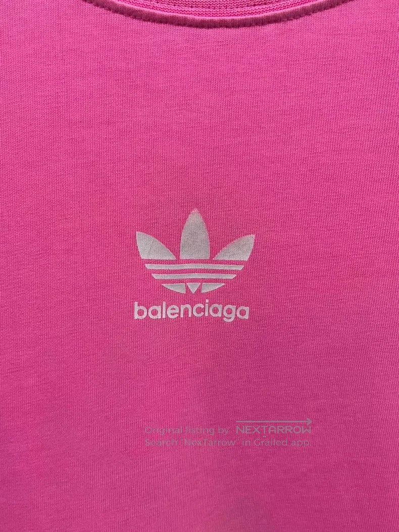 Balenciaga Balenciaga Pink Short Sleeve T-Shirt Super Beautiful Sakur Size US M / EU 48-50 / 2 - 3 Thumbnail